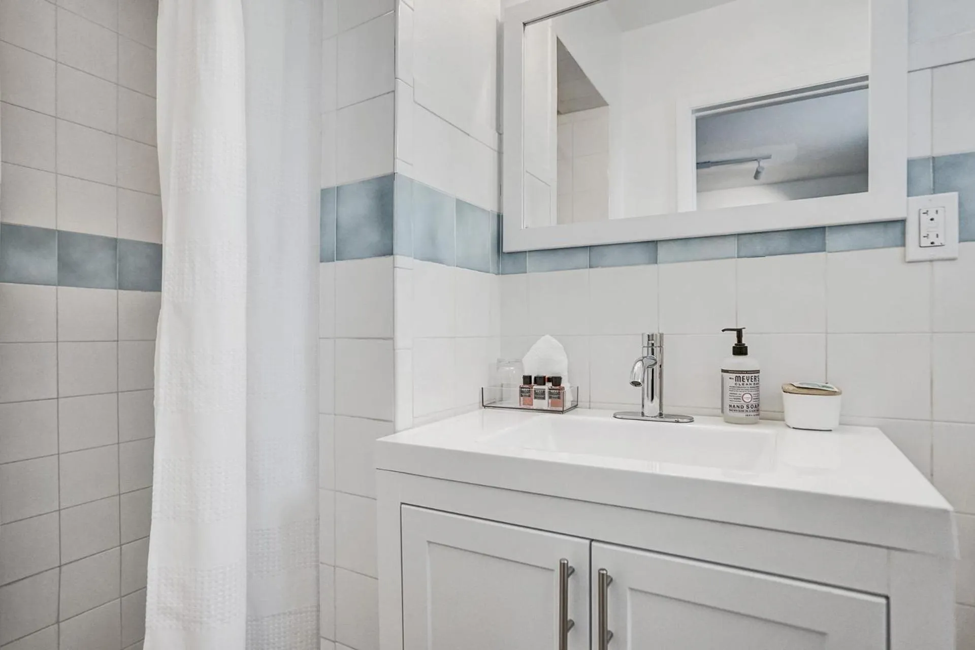 Suite #1 - Marine Villas Hollywood - 1 Bedroom