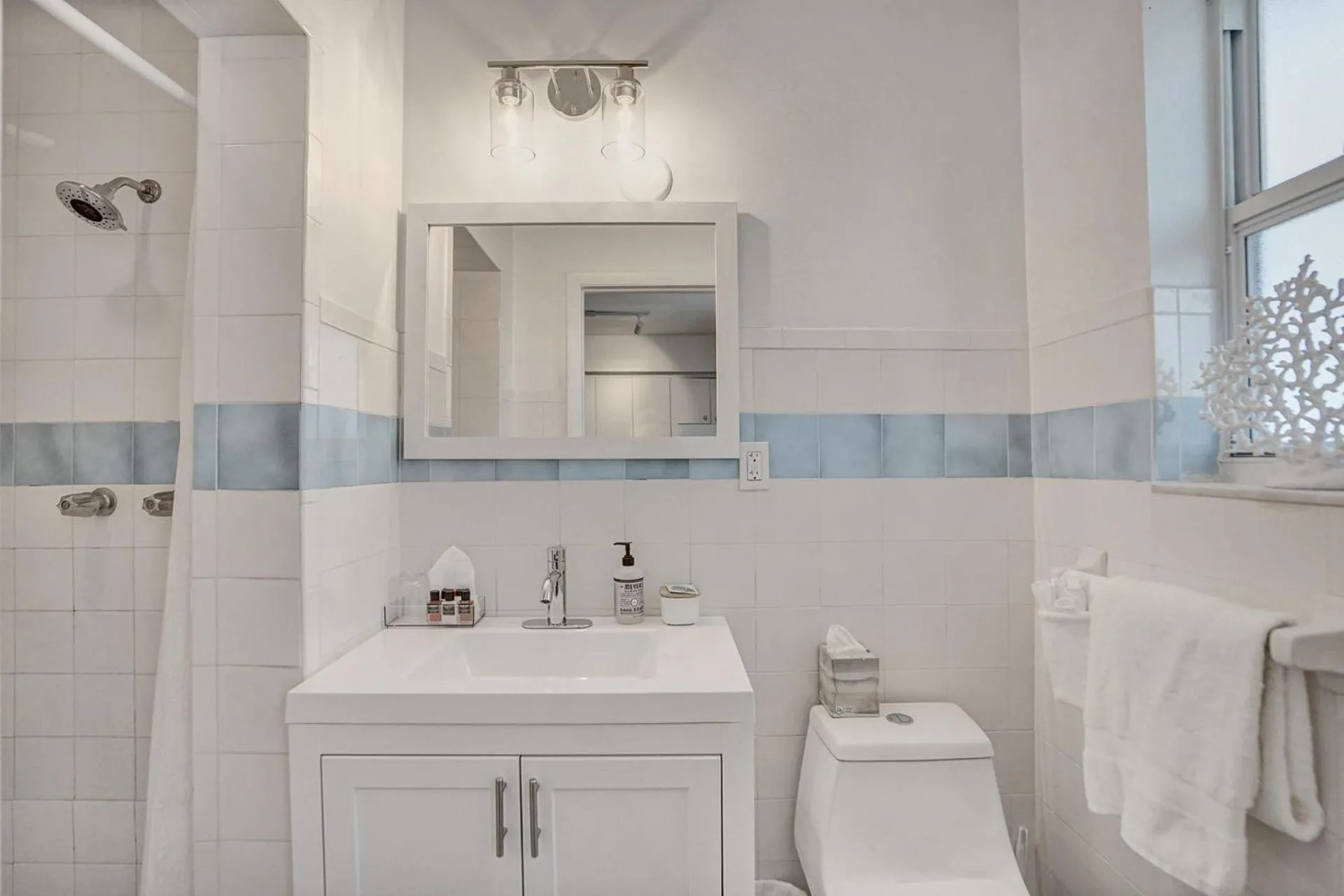 Suite #1 - Marine Villas Hollywood - 1 Bedroom