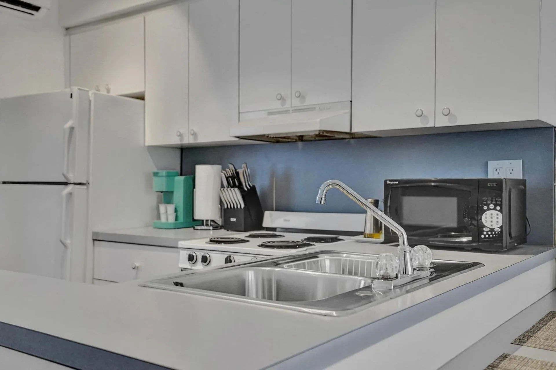 Suite #1 - Marine Villas Hollywood - 1 Bedroom