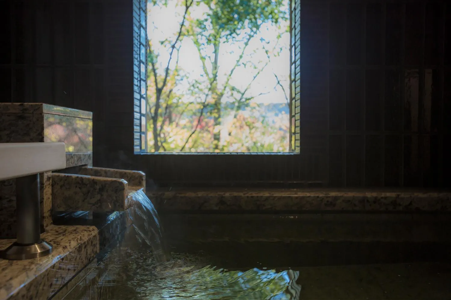 Photo of the whole room in Hotel Yuraku Kyo-yasaka