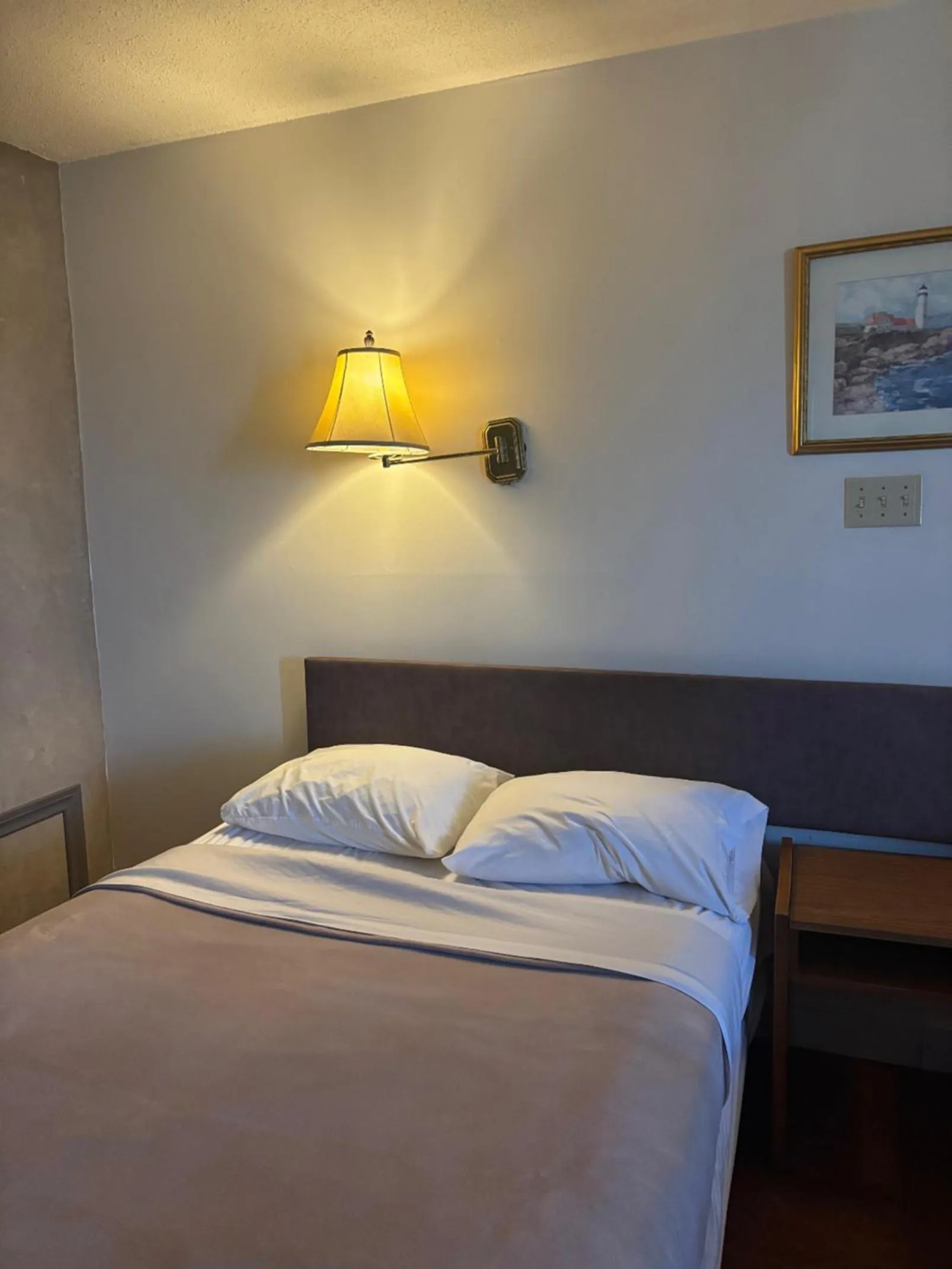 Bedroom, Bed in The Bridgewater Hotel