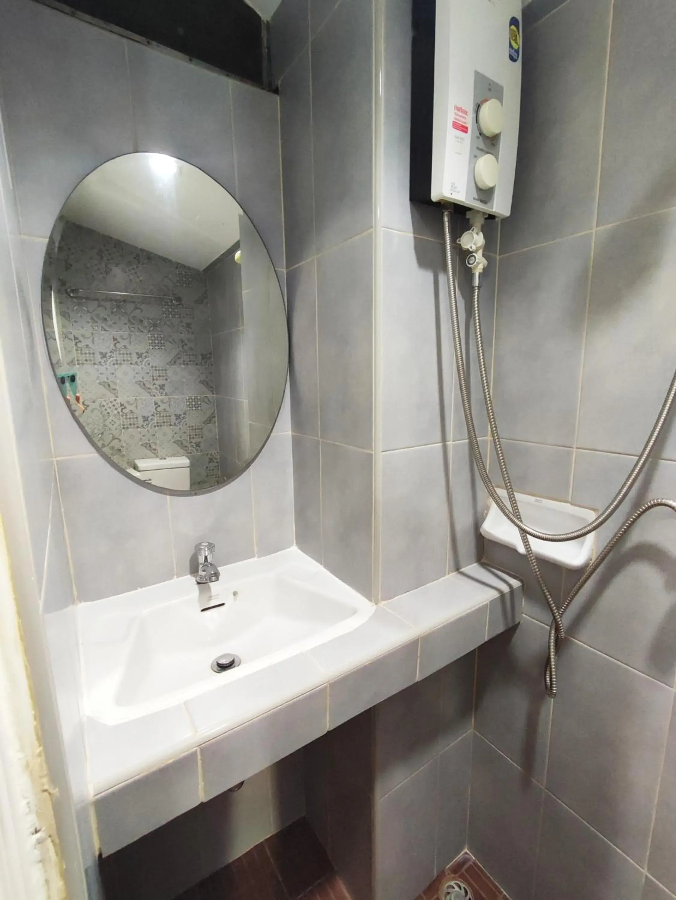 Standard Twin Room with Bunk Beds in KS HOUSE Standard Twin Room with Bunk Beds in KS HOUSE