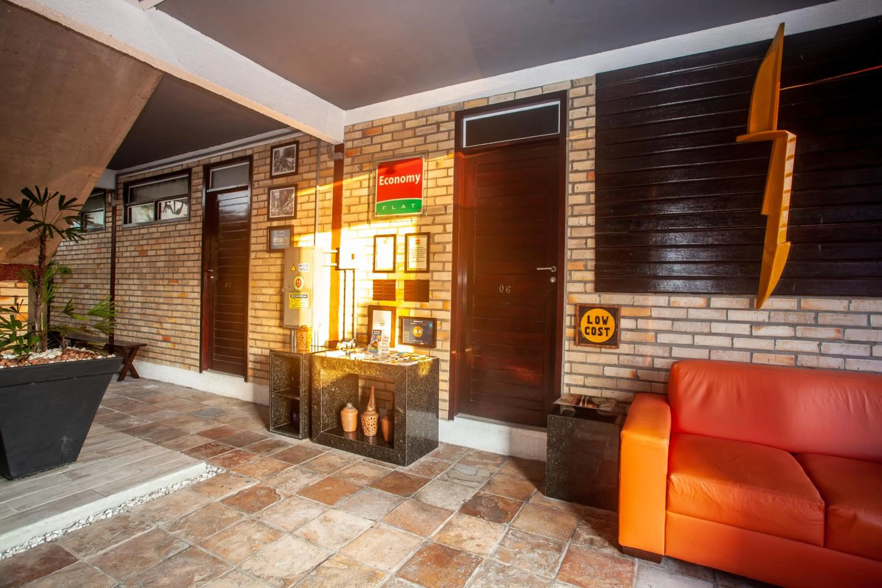 Facade/entrance in Economy Flat