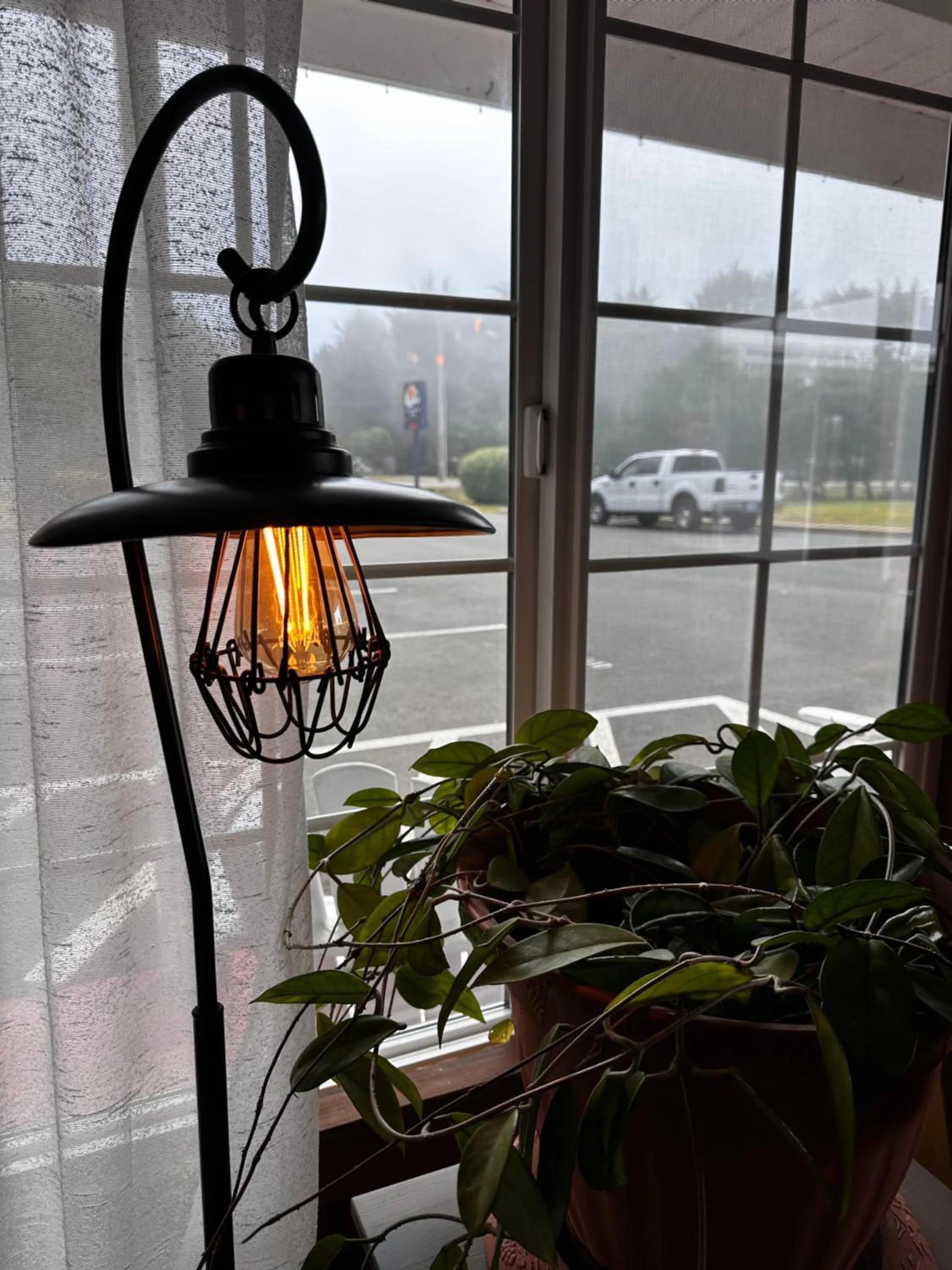 Decorative detail in Tillicum Beach Motel - Formerly Deane's Oceanfront Lodge