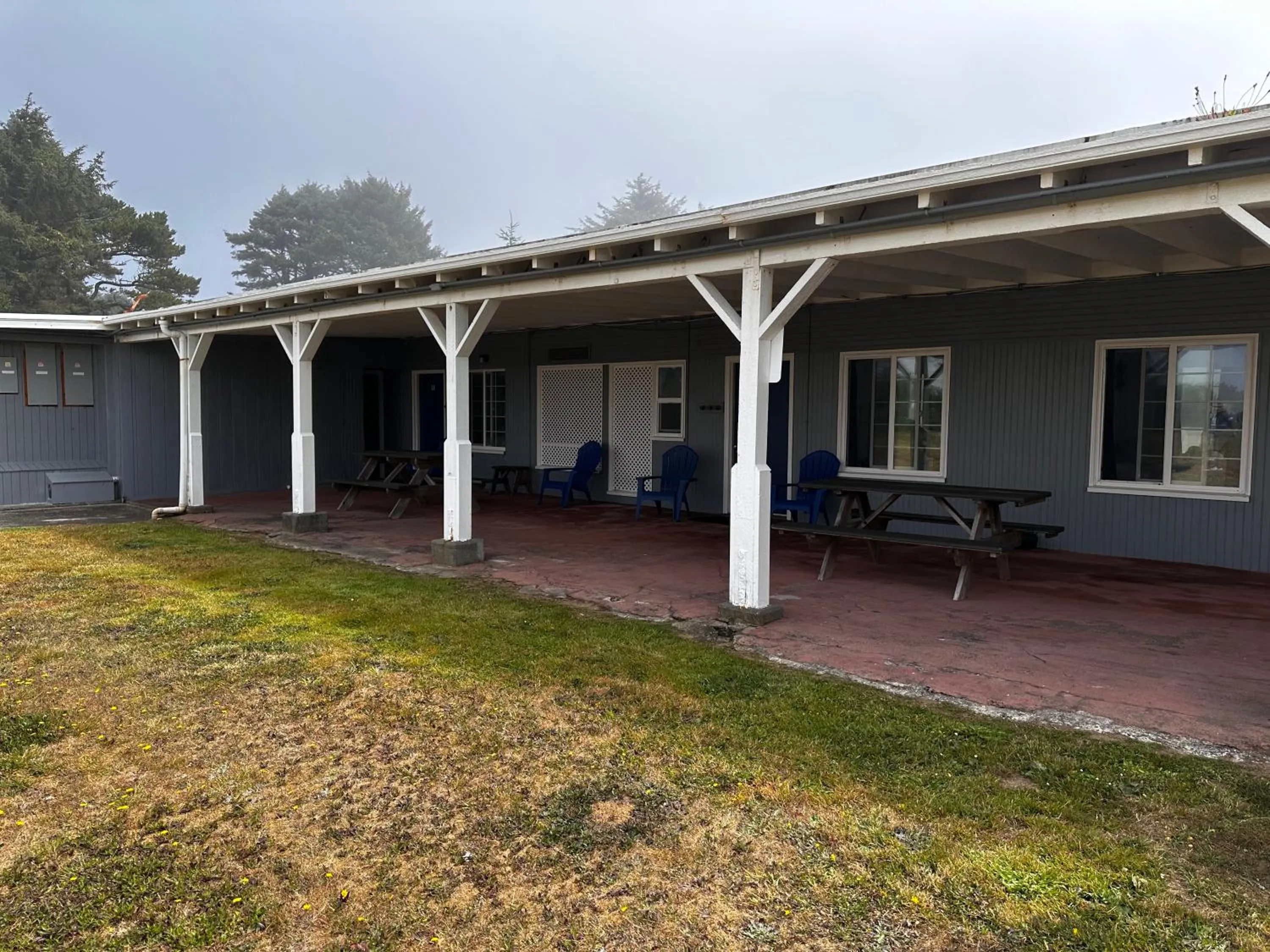 Balcony/Terrace in Tillicum Beach Motel - Formerly Deane's Oceanfront Lodge