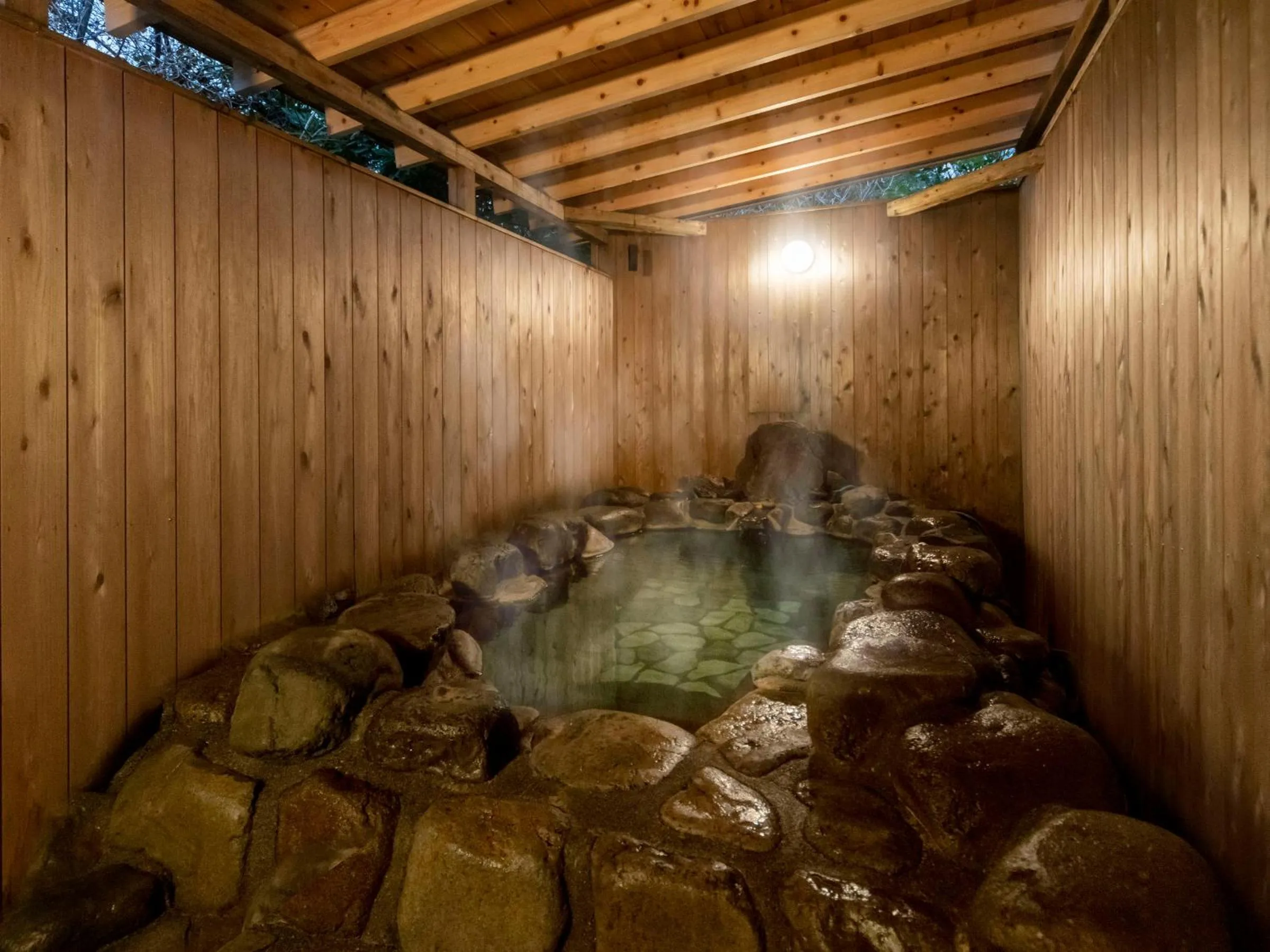 Hot Spring Bath in Izu Atagawa Onsen Miharuya