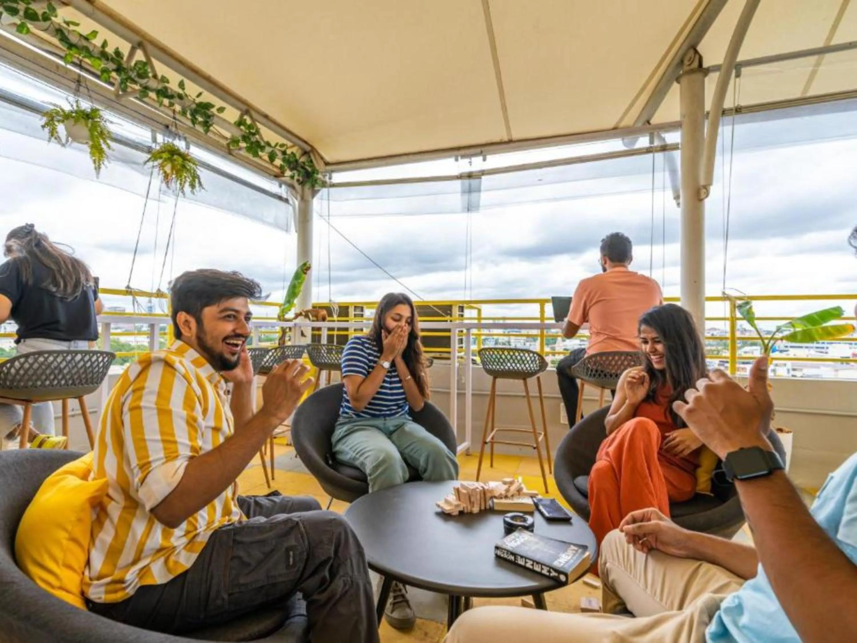 Restaurant/places to eat in The Hosteller Bangalore, Brigade Road