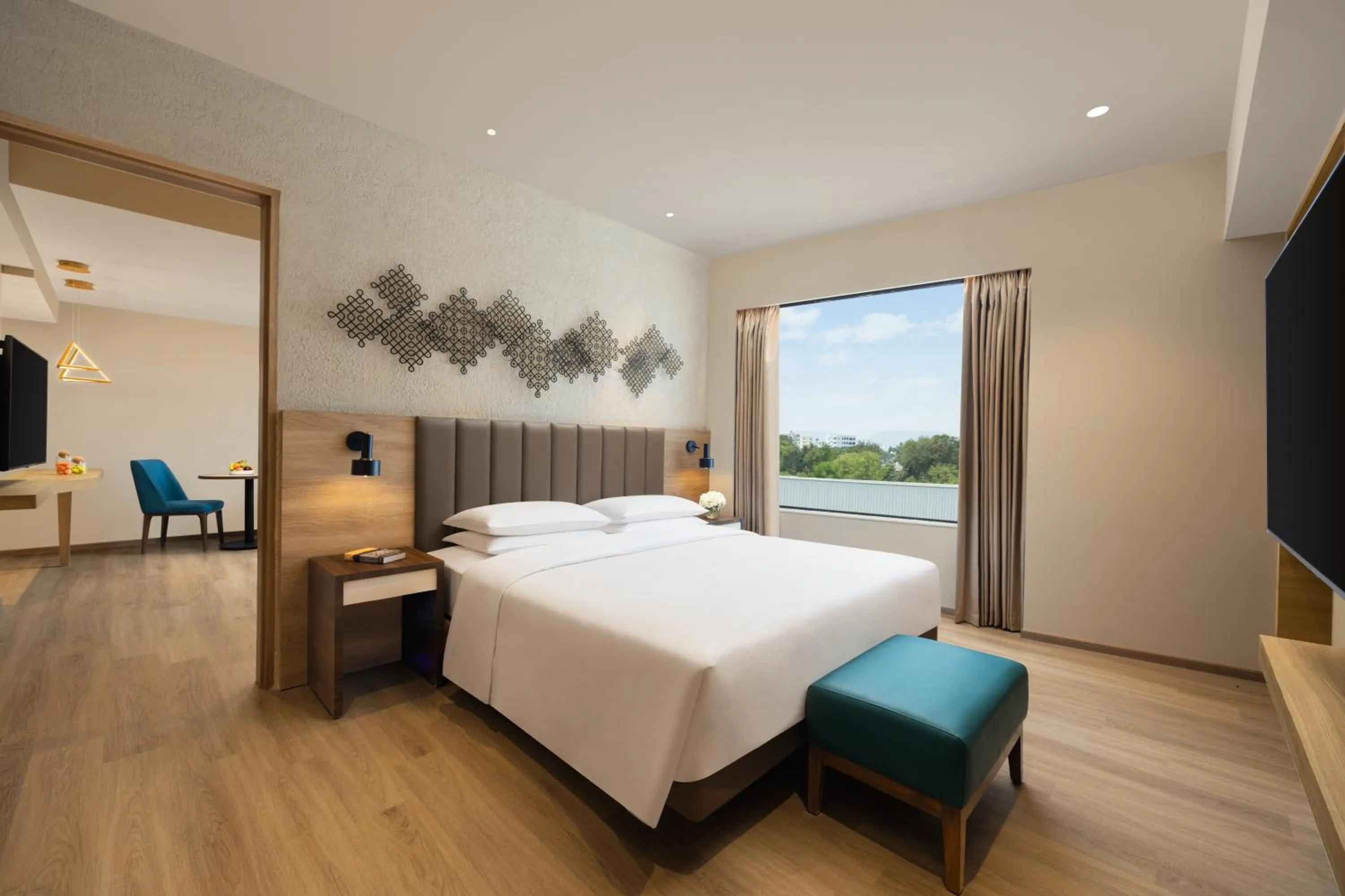 Photo of the whole room, Bed in Hyatt Place Vijayawada