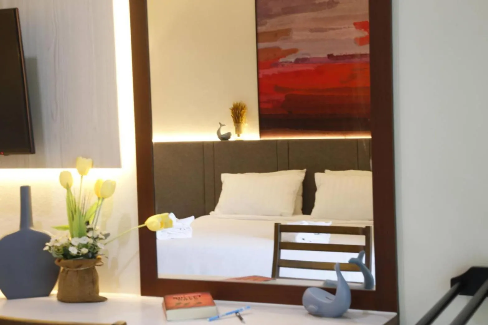 Seating area in STAYHERE@AIRPORT SERVICE APARTMENT