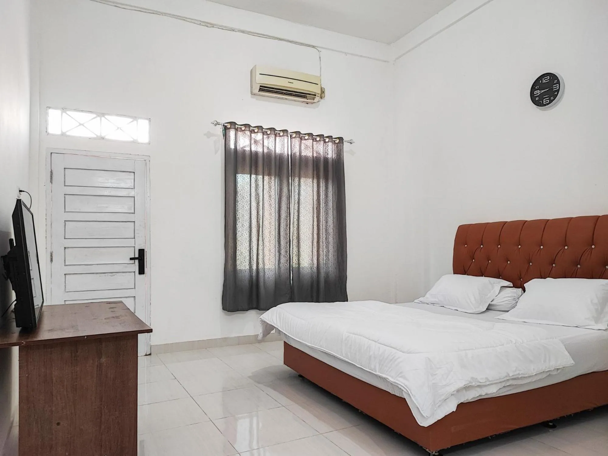 Bed in Adela Homestay Syariah Near Universitas Muhammadiyah Jambi Mitra RedDoorz