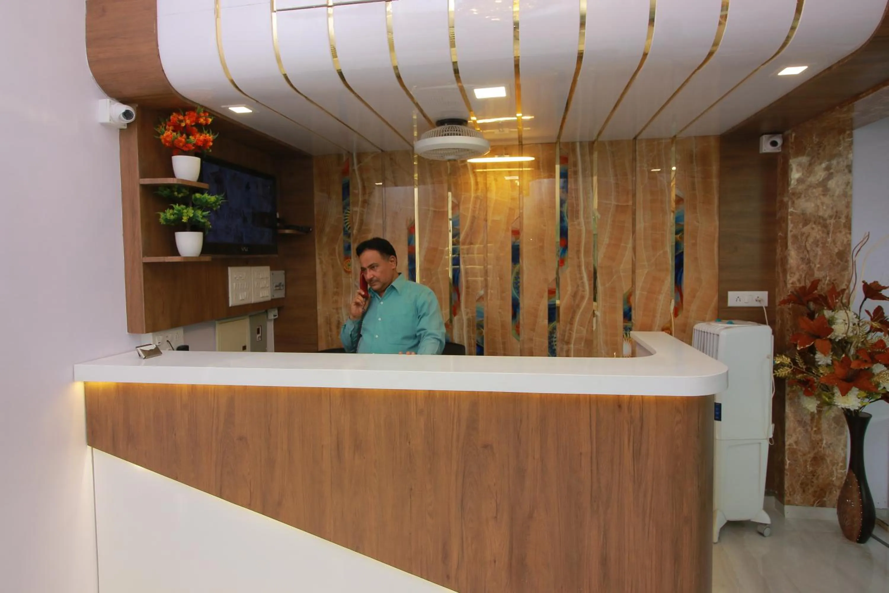 Property building in Hotel Apex