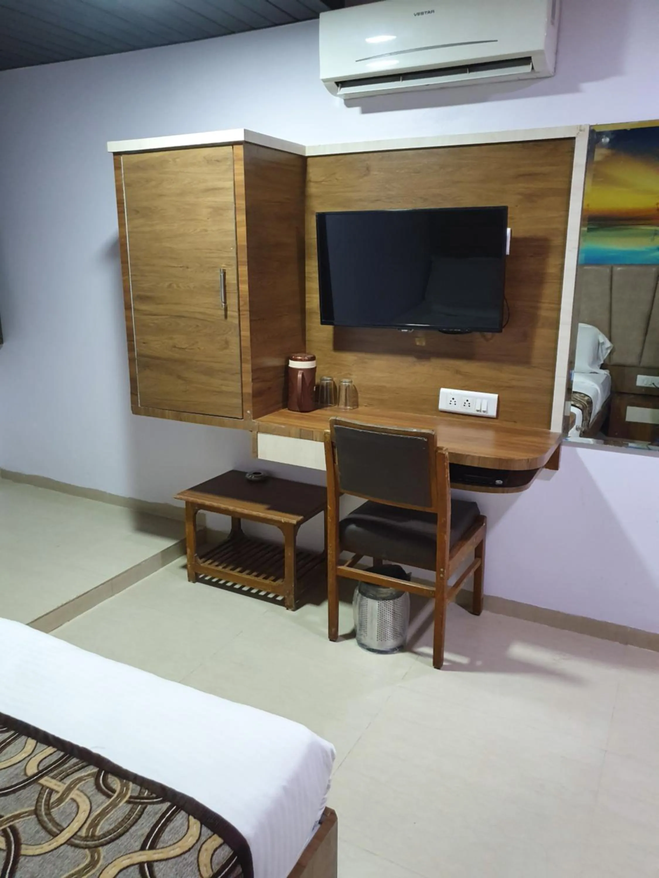 Photo of the whole room, Bed in Hotel Apex