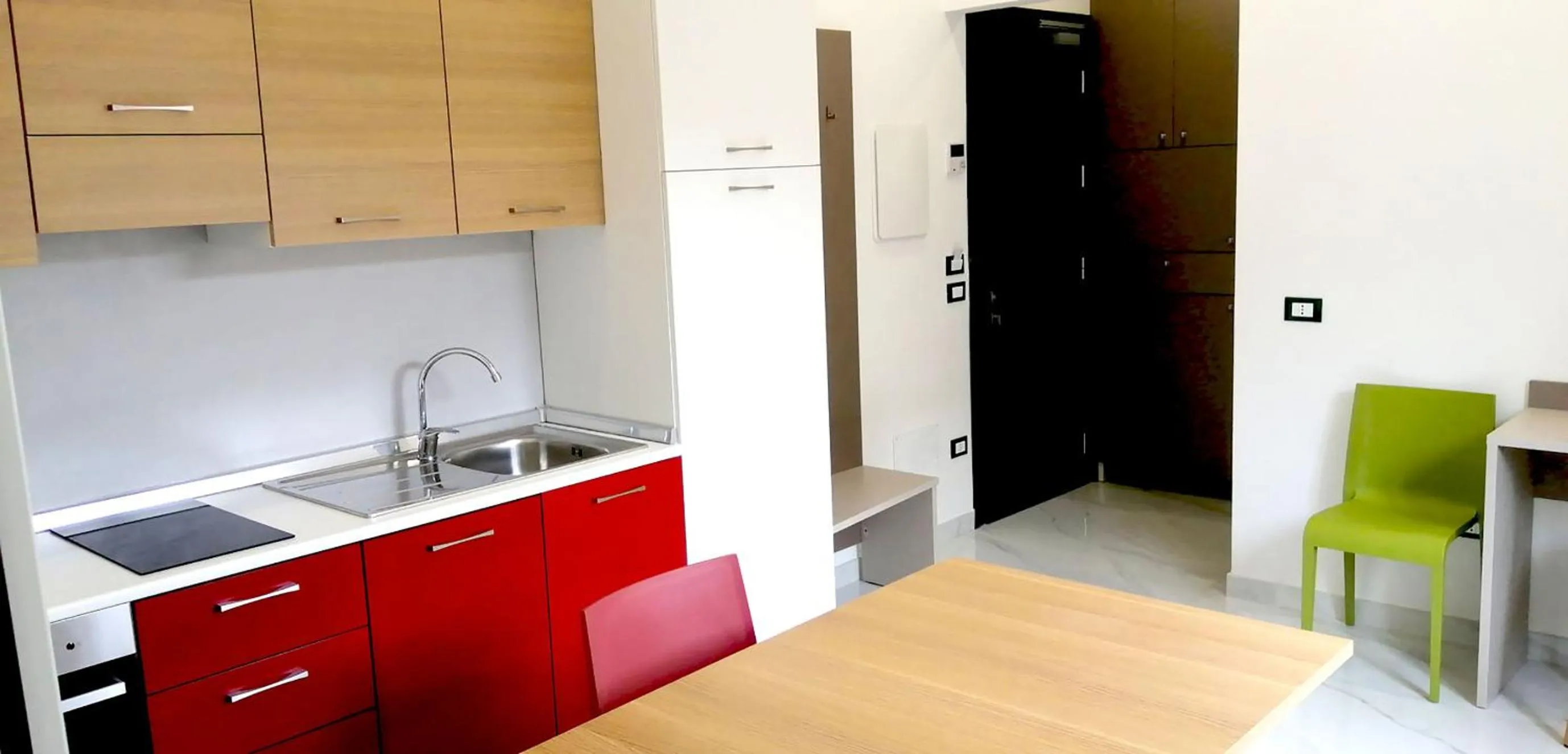 Kitchen or kitchenette in HOTEL HOUSE GARGANO