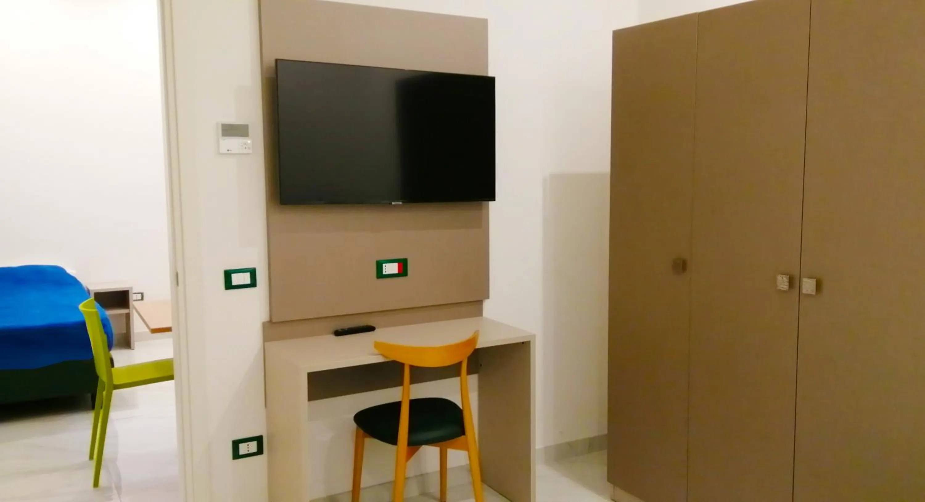 TV and multimedia in HOTEL HOUSE GARGANO