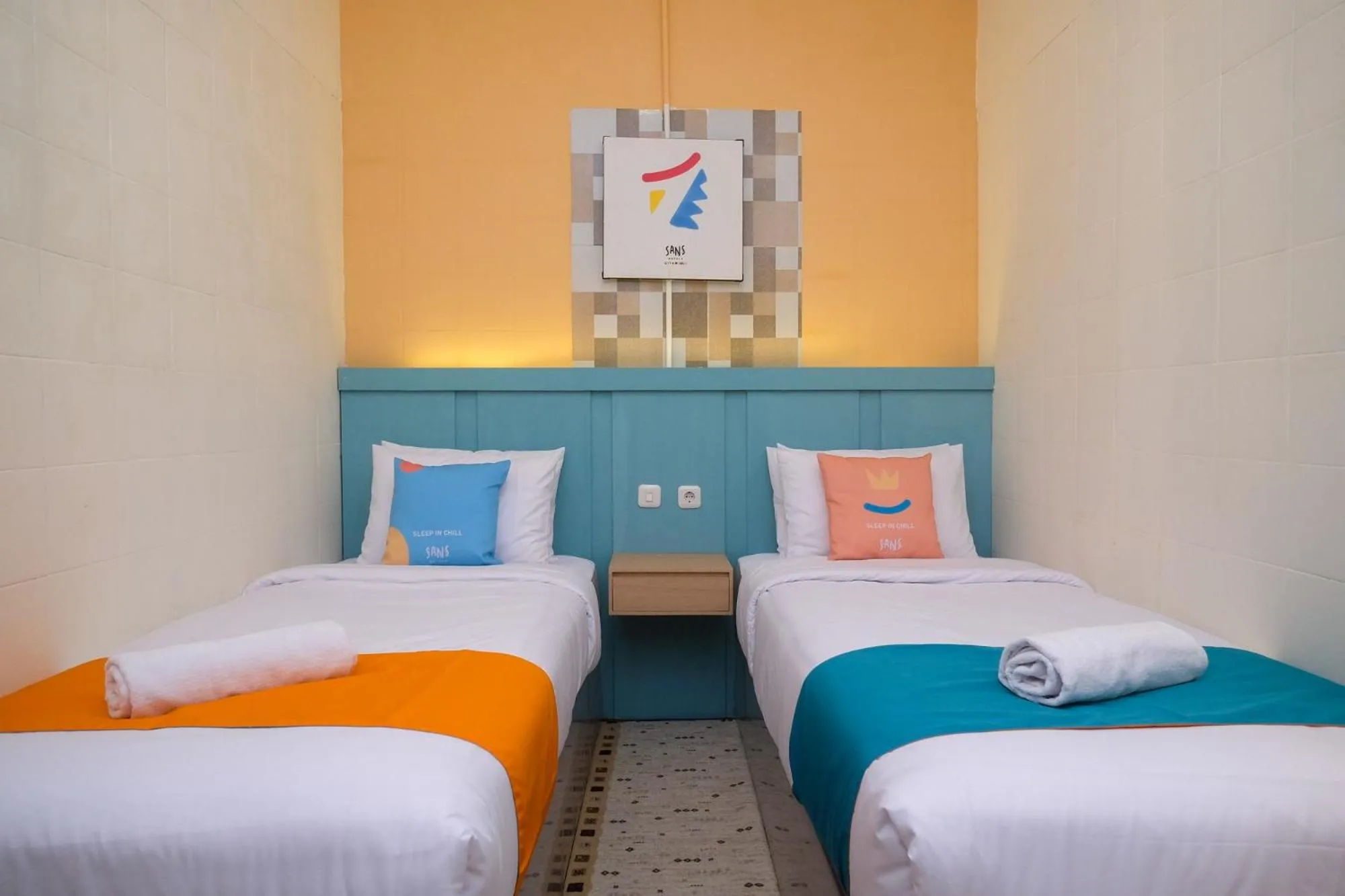 Bed in Sans Hotel City Inn Solo by RedDoorz