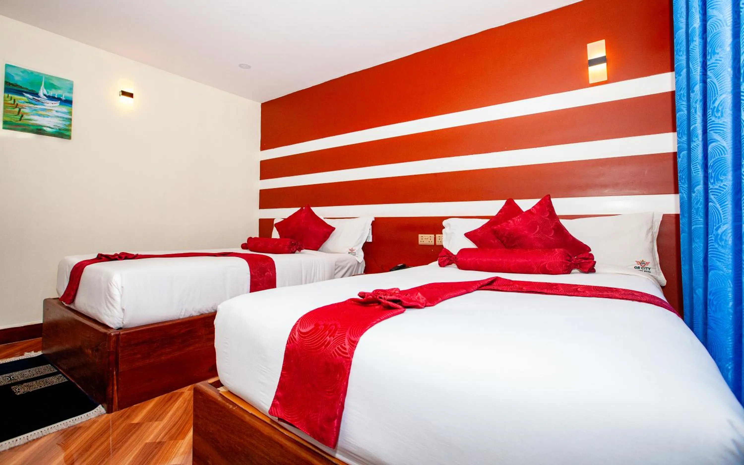 Bedroom in GR Comfort Hotel