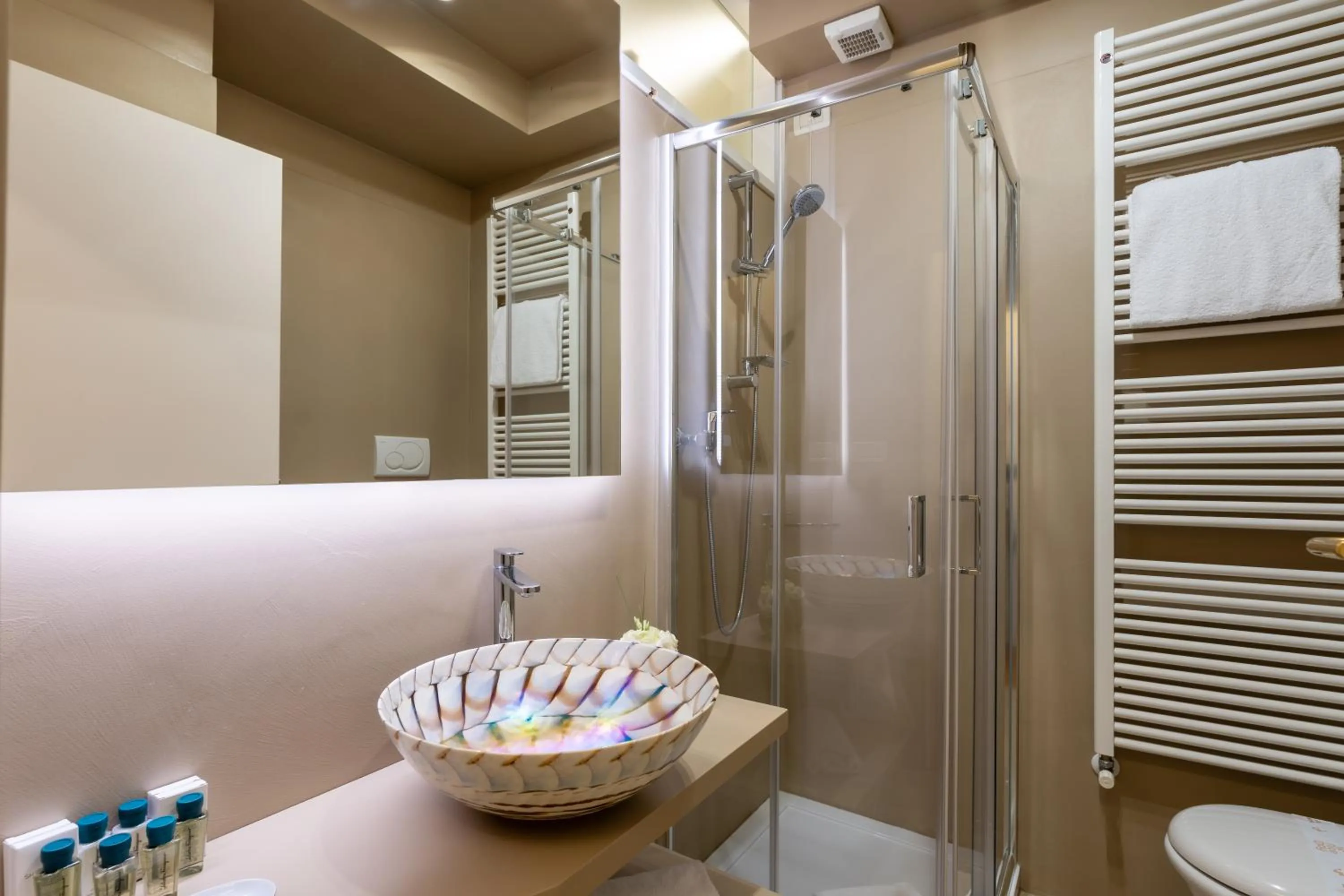 Bathroom in San Vio Palace Luxury Apartments