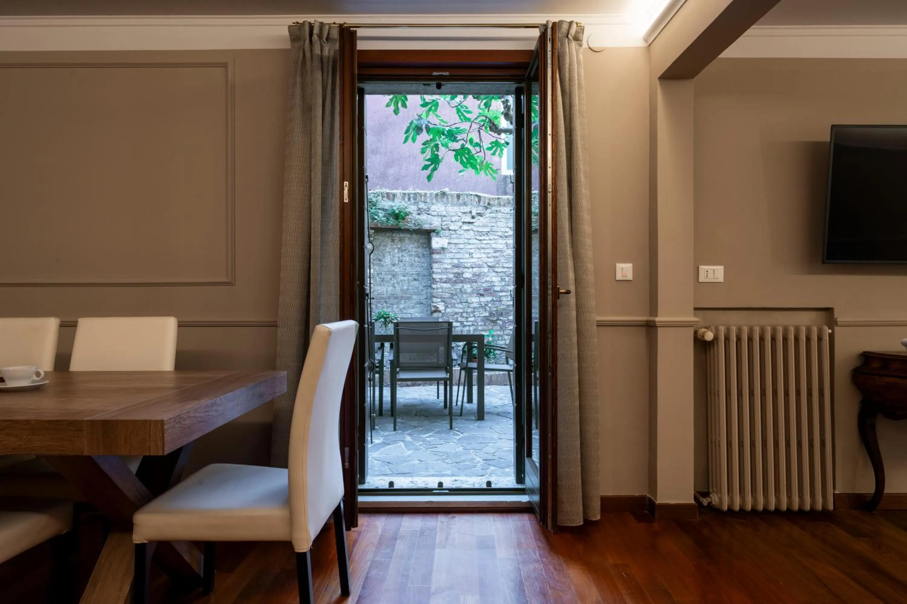 Living room in San Vio Palace Luxury Apartments