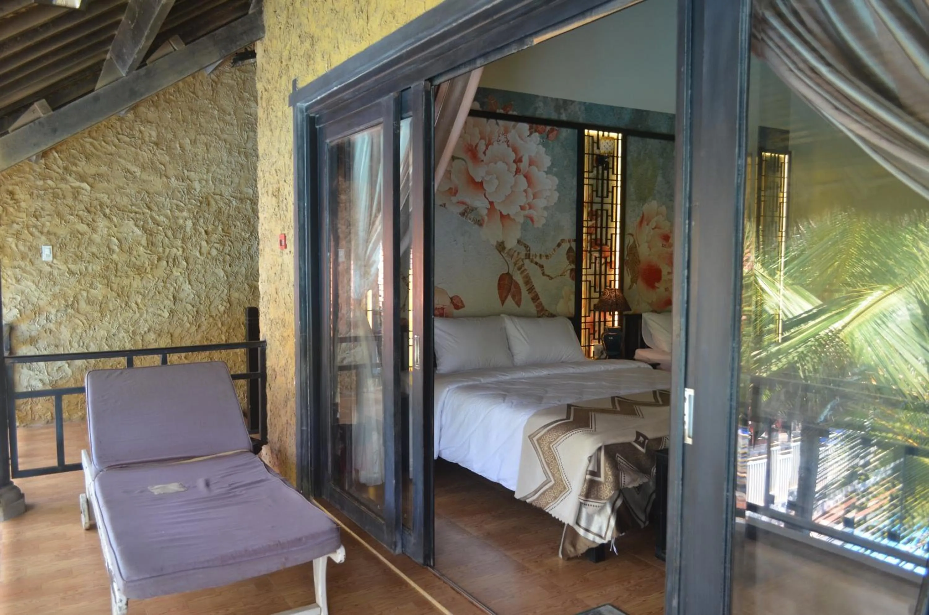 Bedroom, Bed in Rang Garden Beach Side