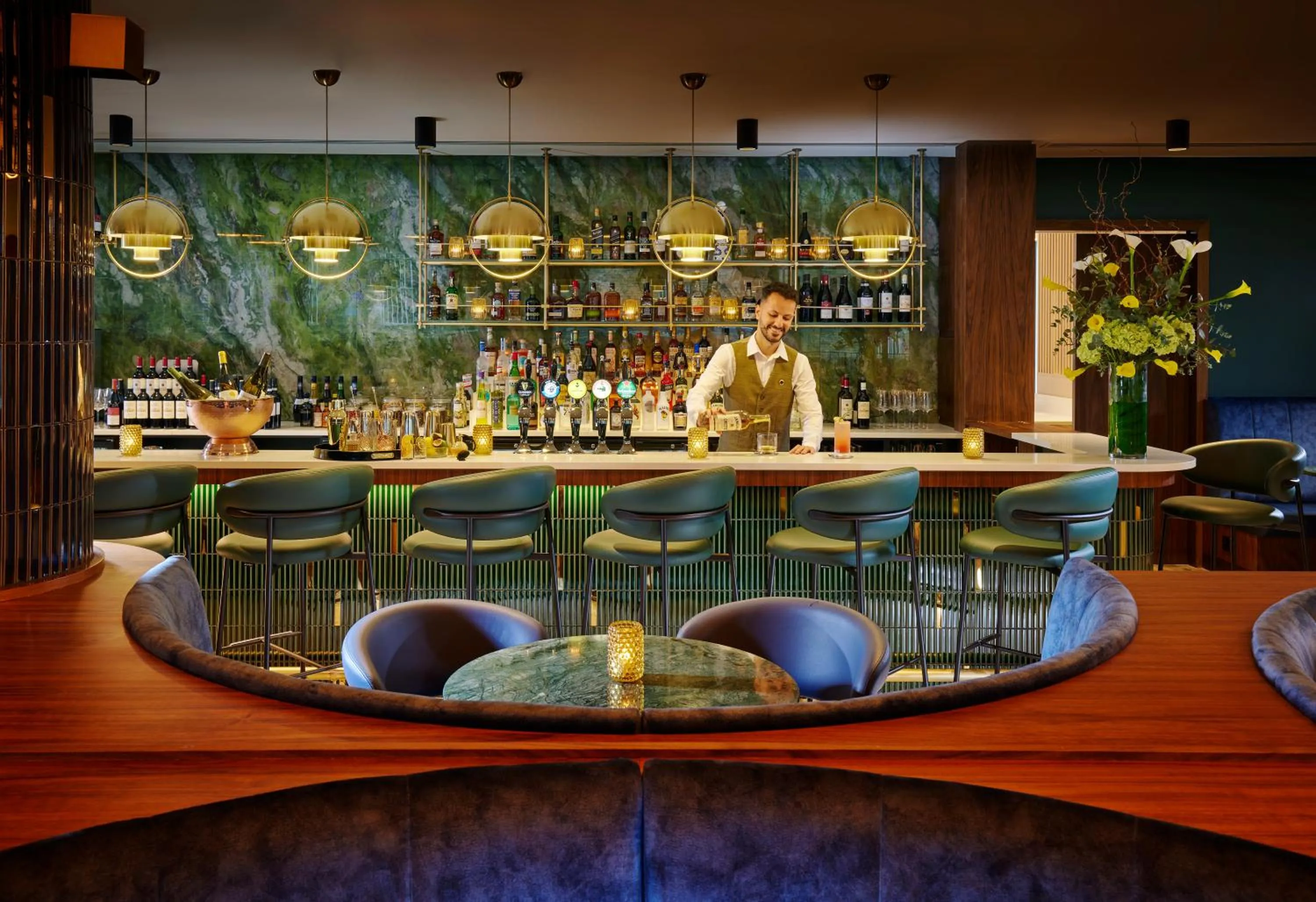 Restaurant/places to eat in The Chancery Hotel