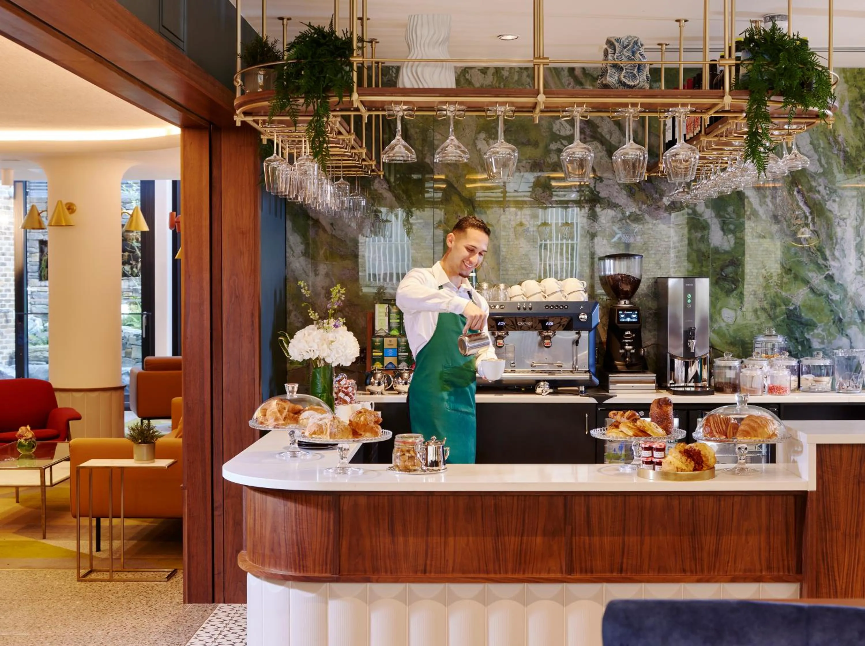 Restaurant/places to eat in The Chancery Hotel