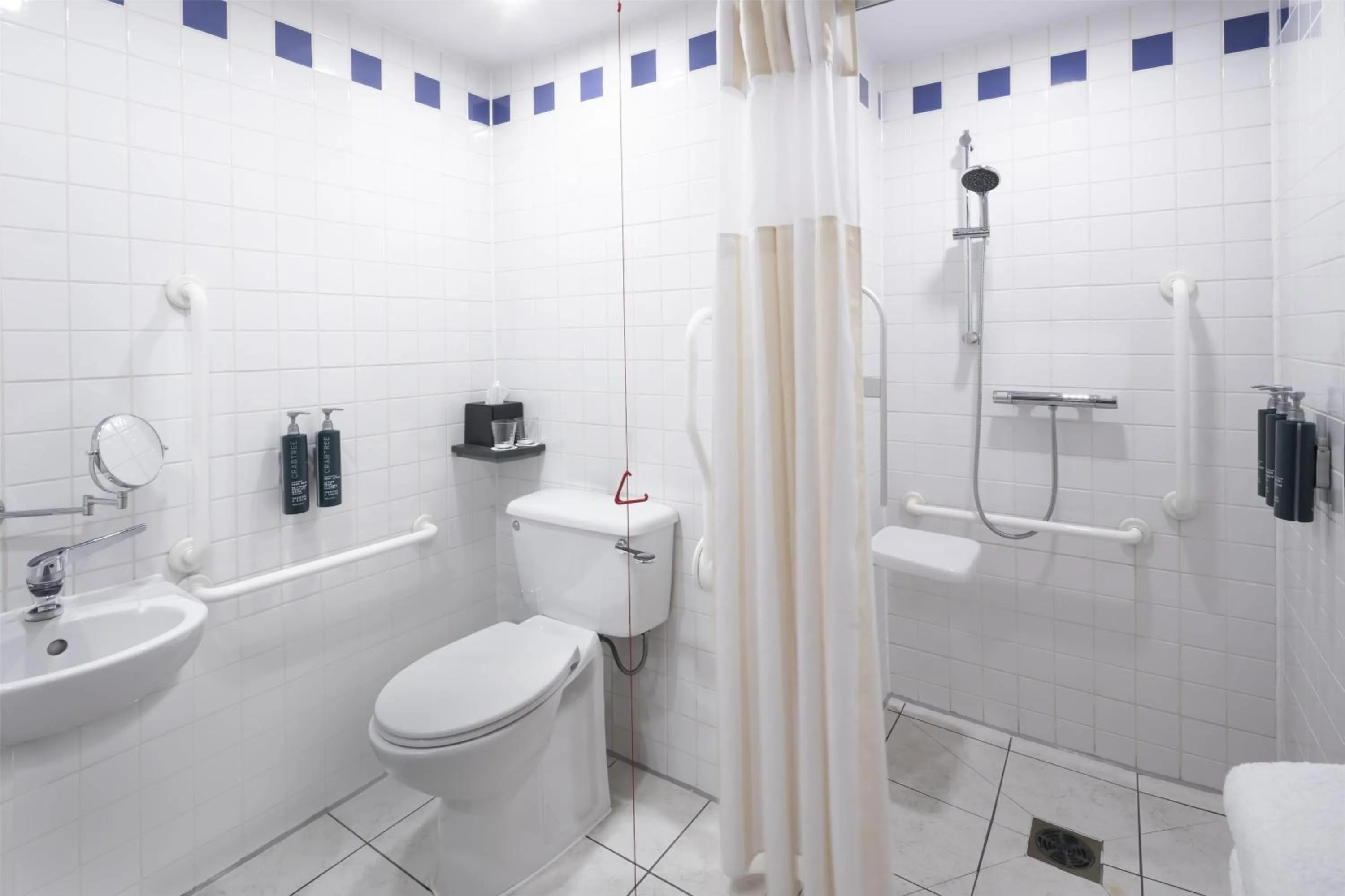 Bathroom in Hilton Garden Inn Glasgow City Centre