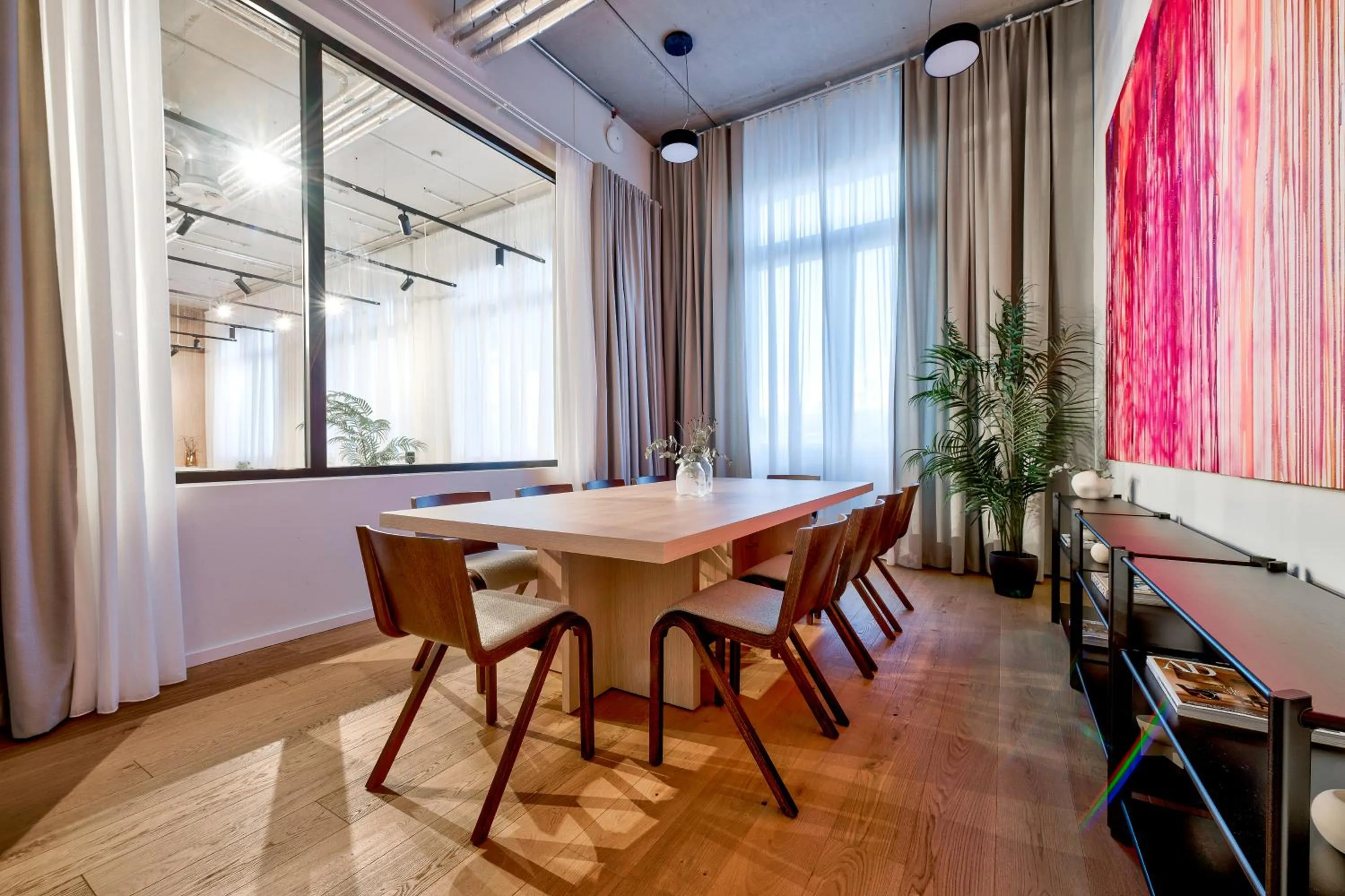 Meeting/conference room in Habyt-The Waterfront