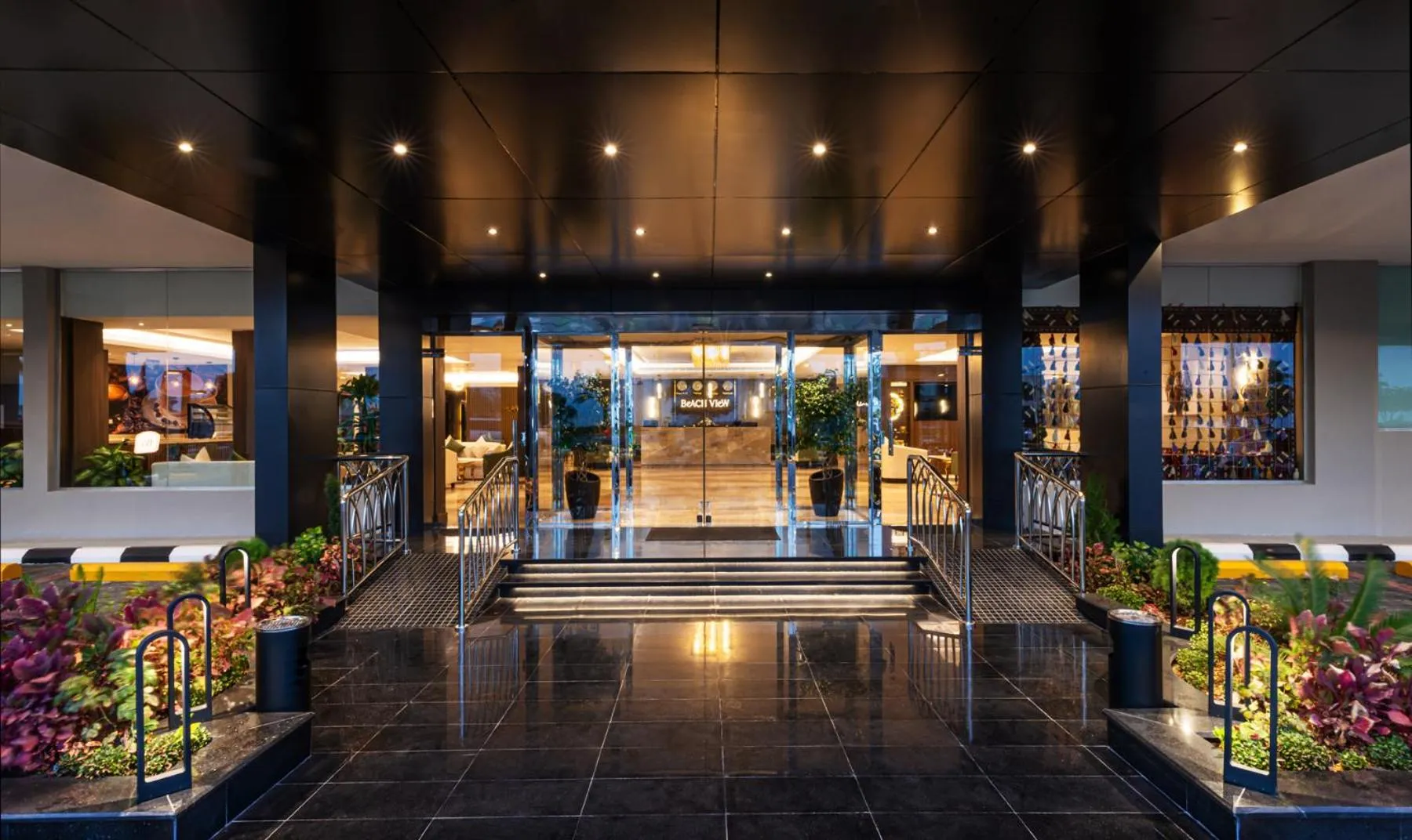 Facade/entrance in Beach View Hotel