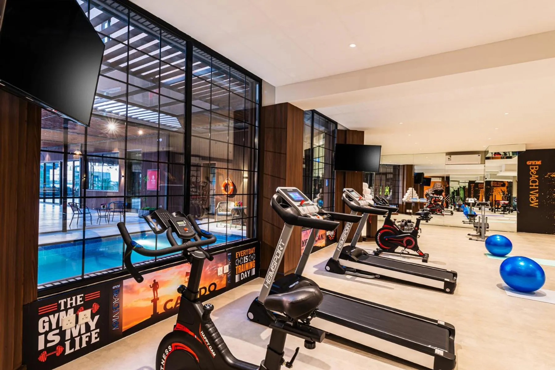 Fitness centre/facilities in Beach View Hotel