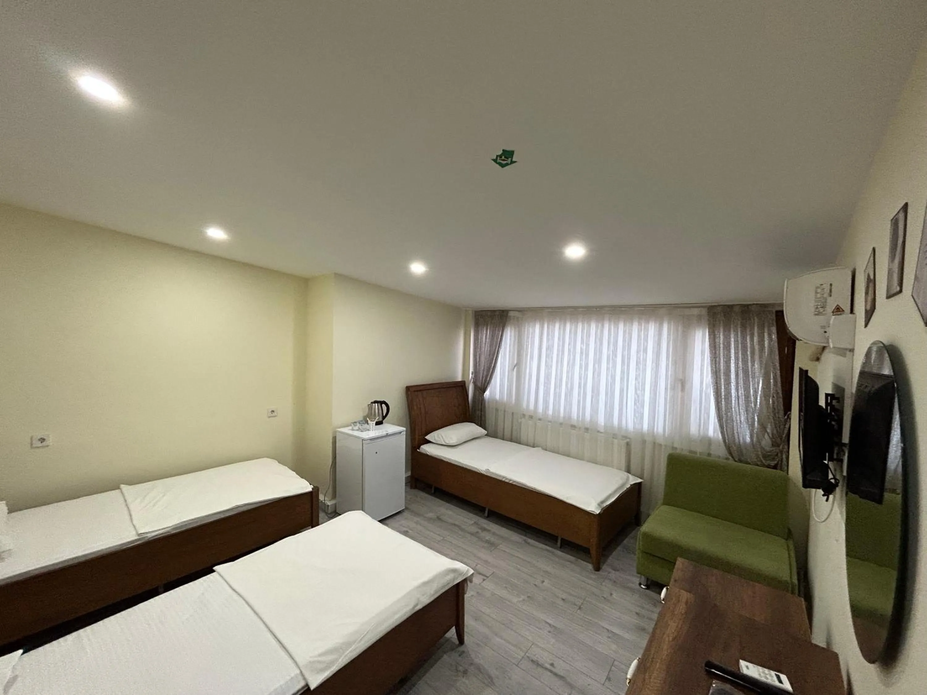 Bed in NAVAL HOTEL YALOVA