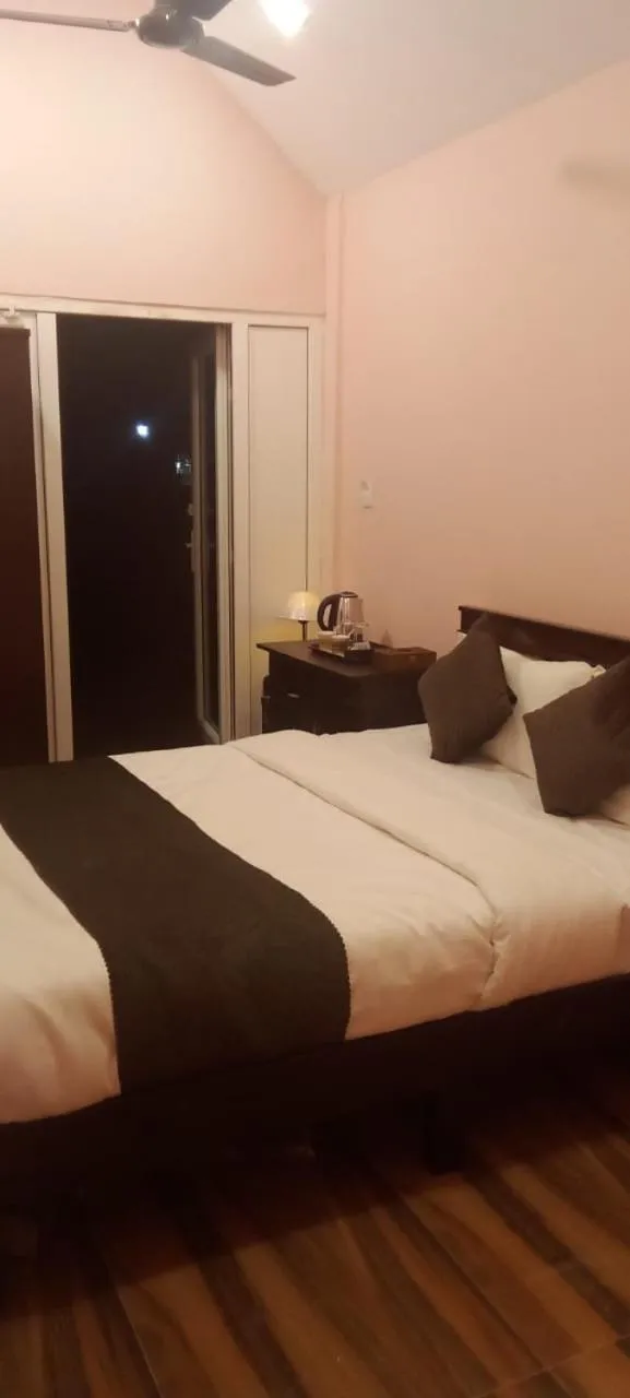 Bedroom, Bed in Chan Beach Resort & Hotel