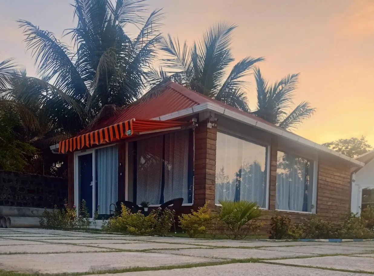 Property building in Chan Beach Resort & Hotel