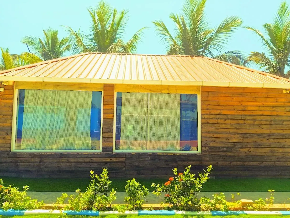 Property building in Chan Beach Resort & Hotel