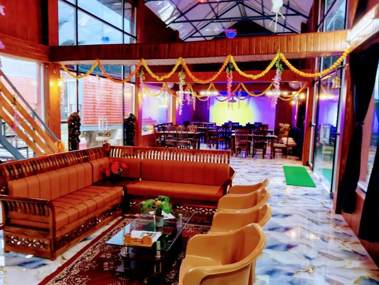 Restaurant/places to eat in Chan Beach Resort & Hotel