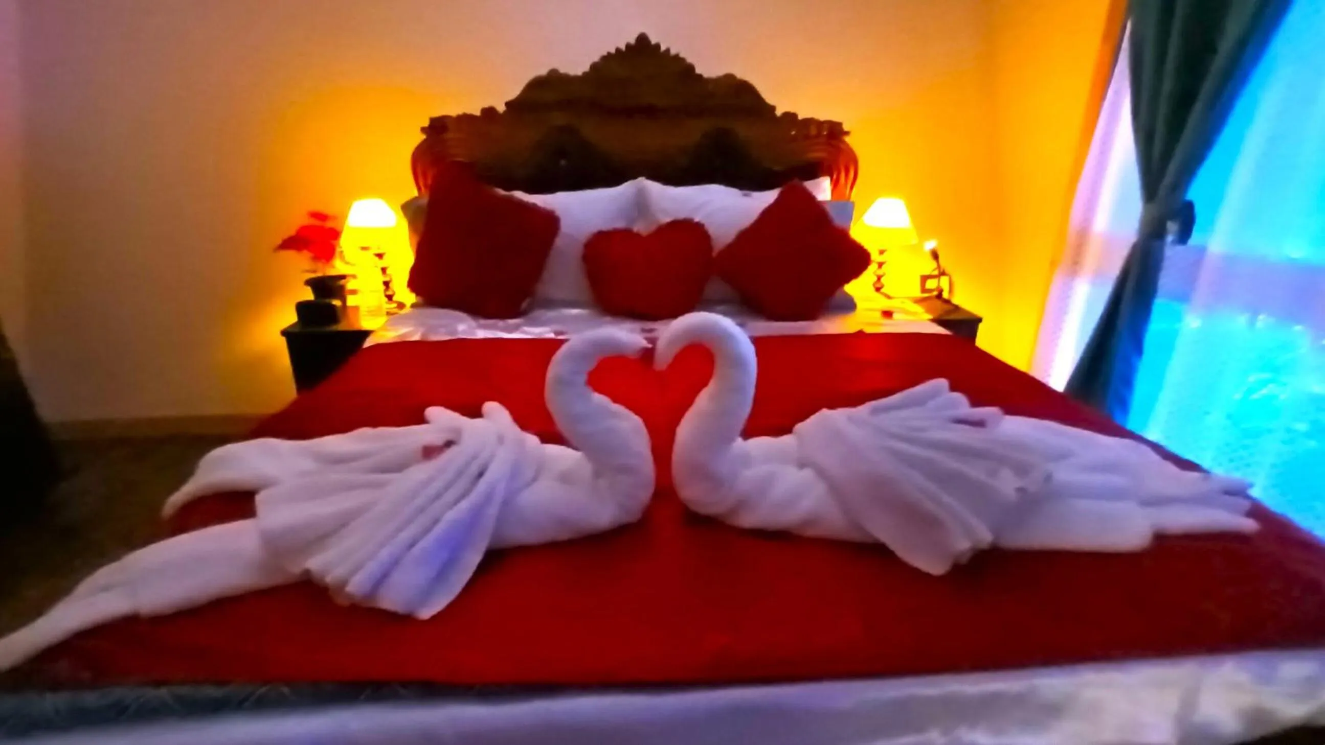 Bedroom, Bed in Chan Beach Resort & Hotel