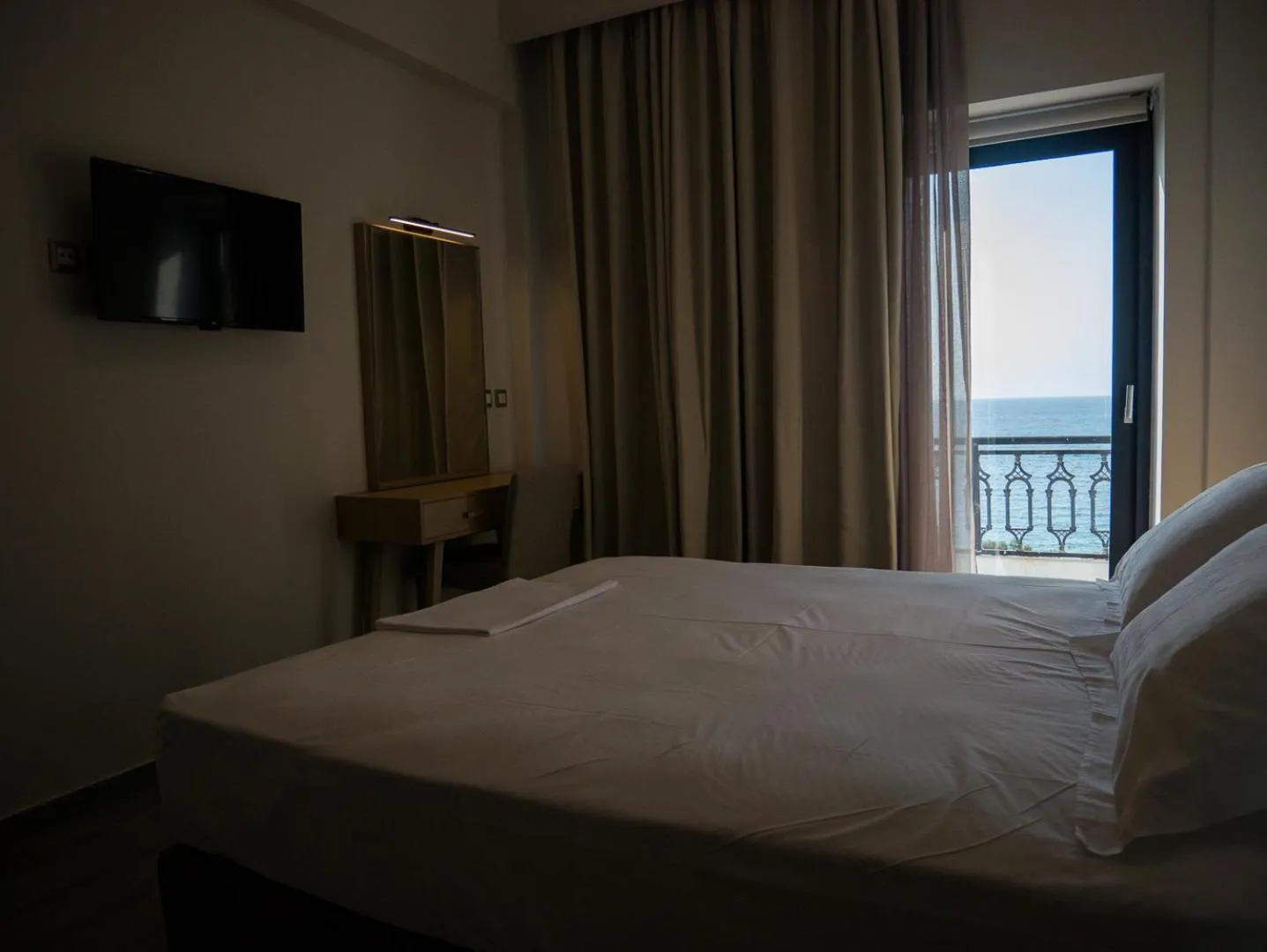 Bed in Elegant Beach Hotel