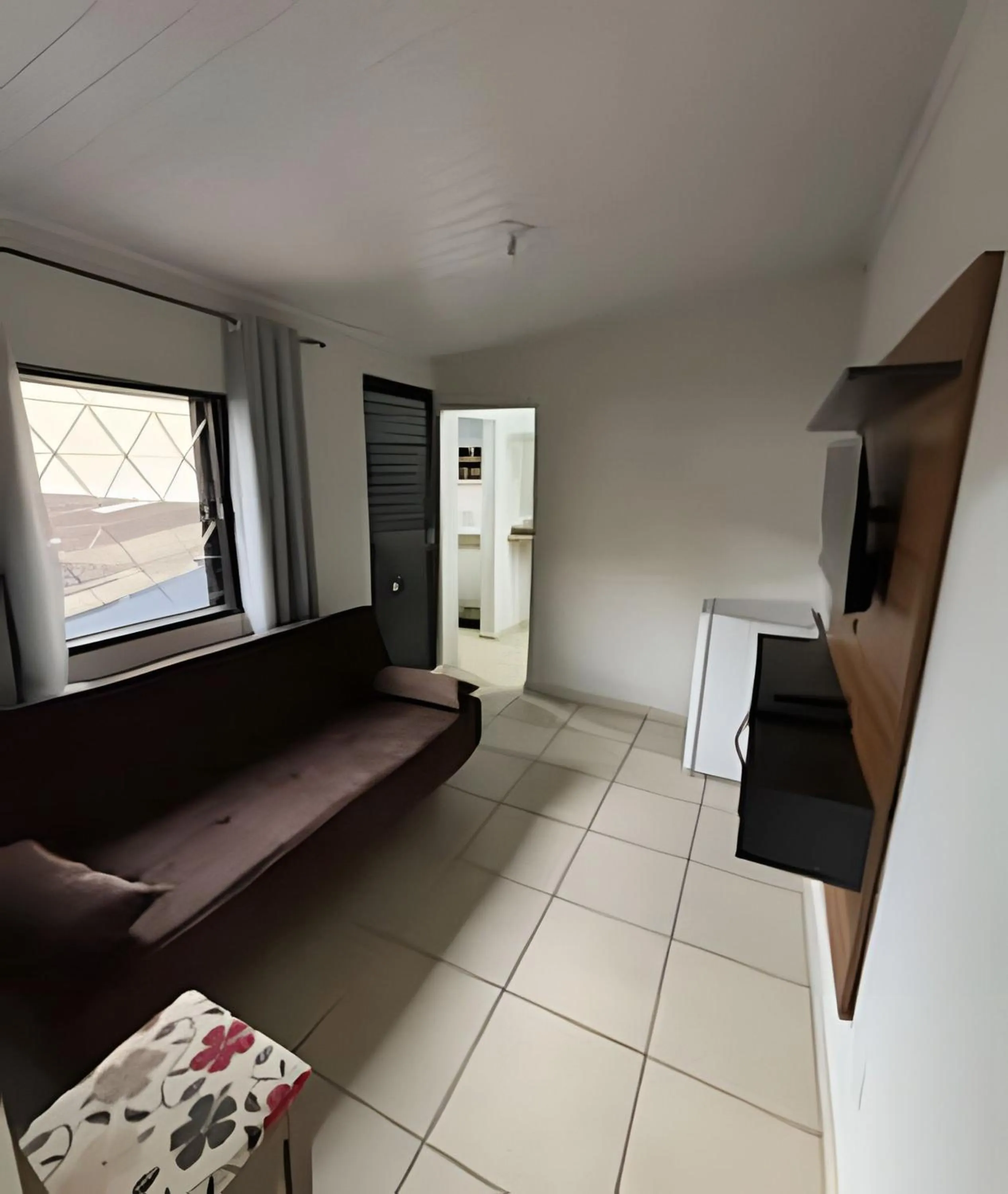 Apartamentos 1Qto, Cozinha Completa, até 4 hospedes Jr Catito