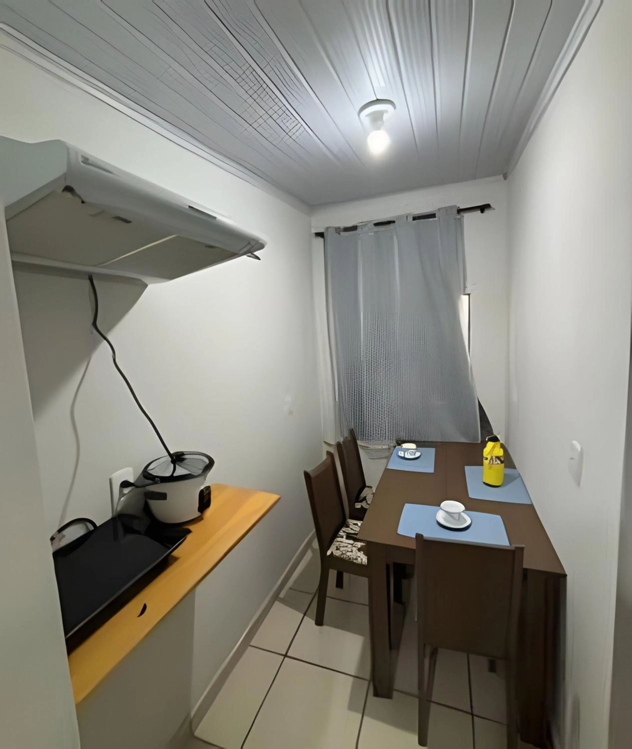 Apartamentos 1Qto, Cozinha Completa, até 4 hospedes Jr Catito