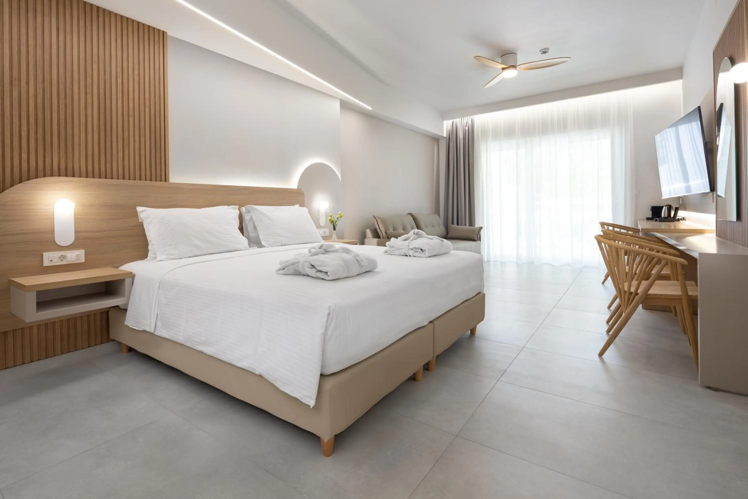 Bed in Epavli Grace Hotel