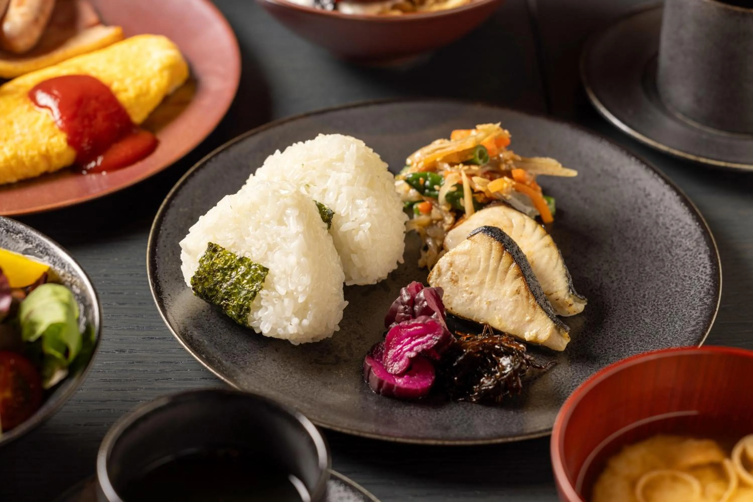 Food and drinks in Mercure Tokyo Haneda Airport