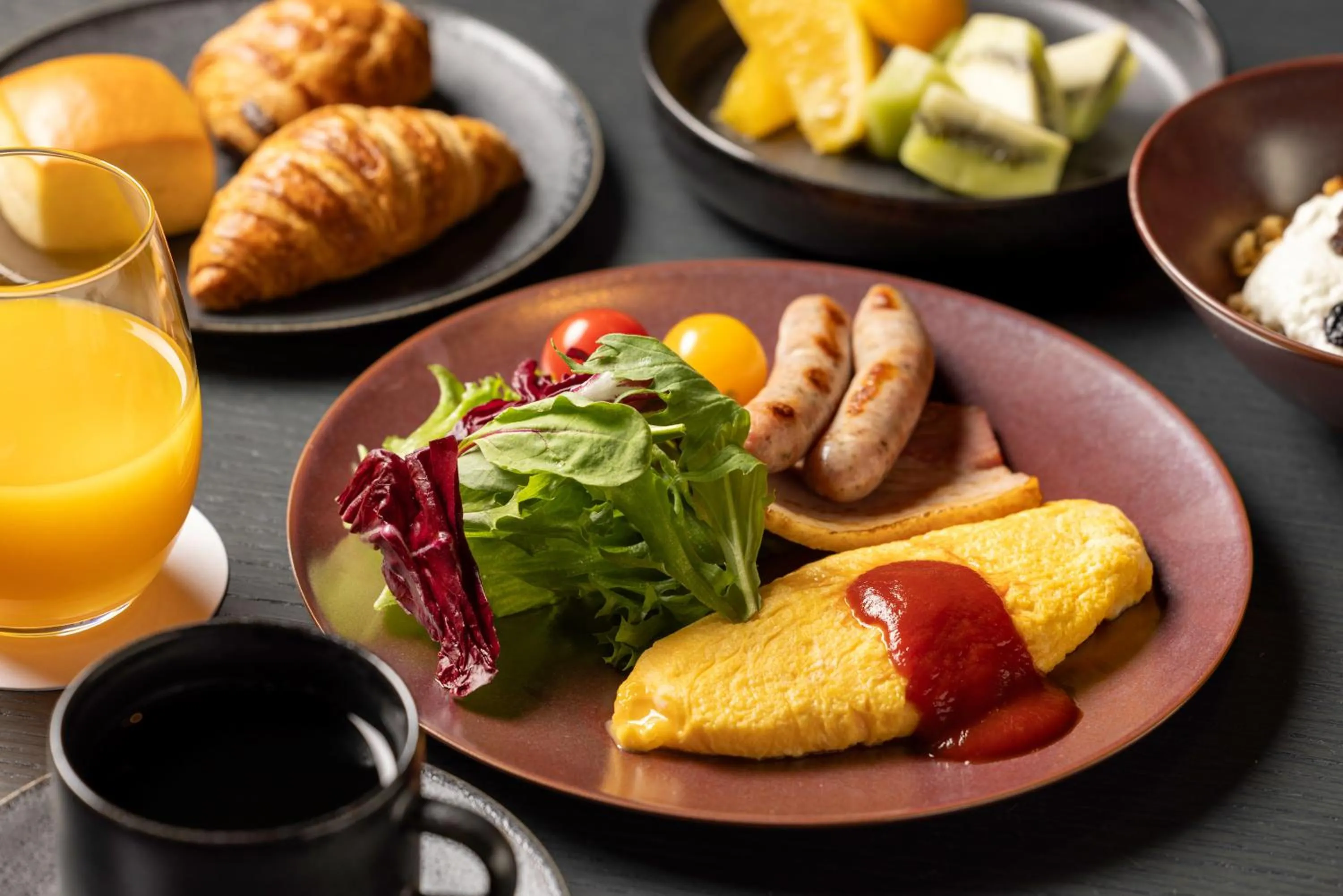 Food and drinks in Mercure Tokyo Haneda Airport