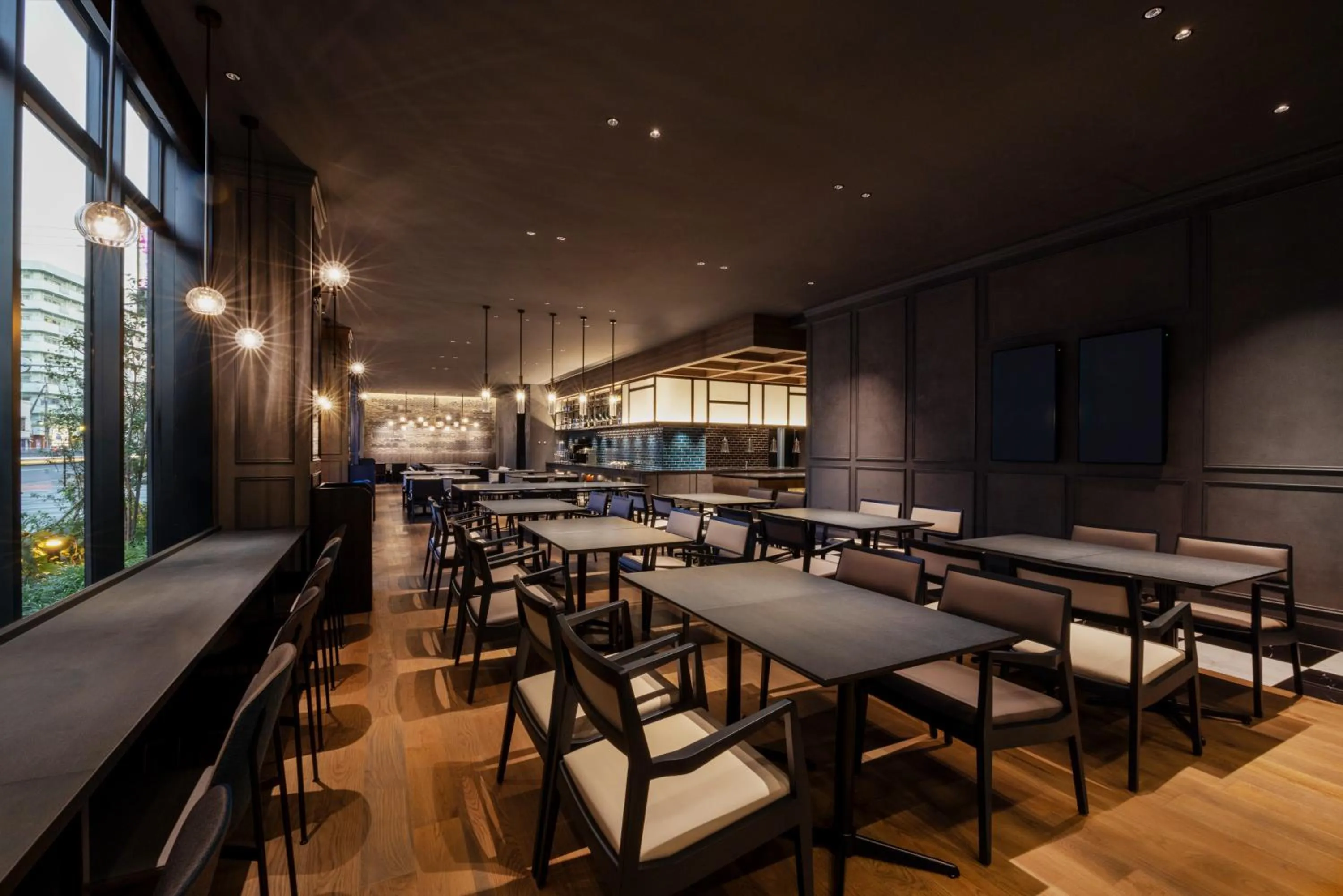 Restaurant/places to eat in Mercure Tokyo Haneda Airport