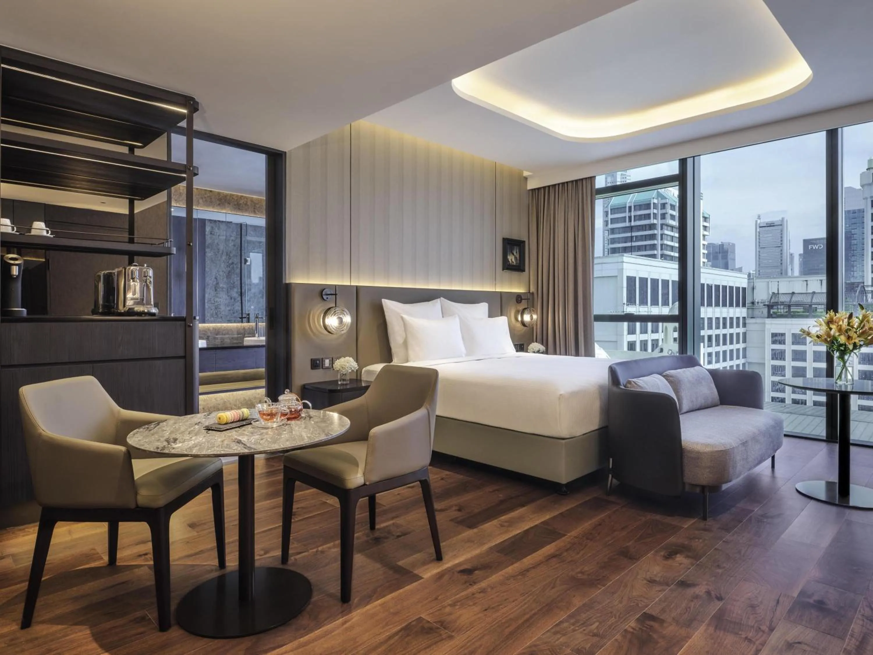 Bedroom, Bed in Pullman Singapore Hill Street