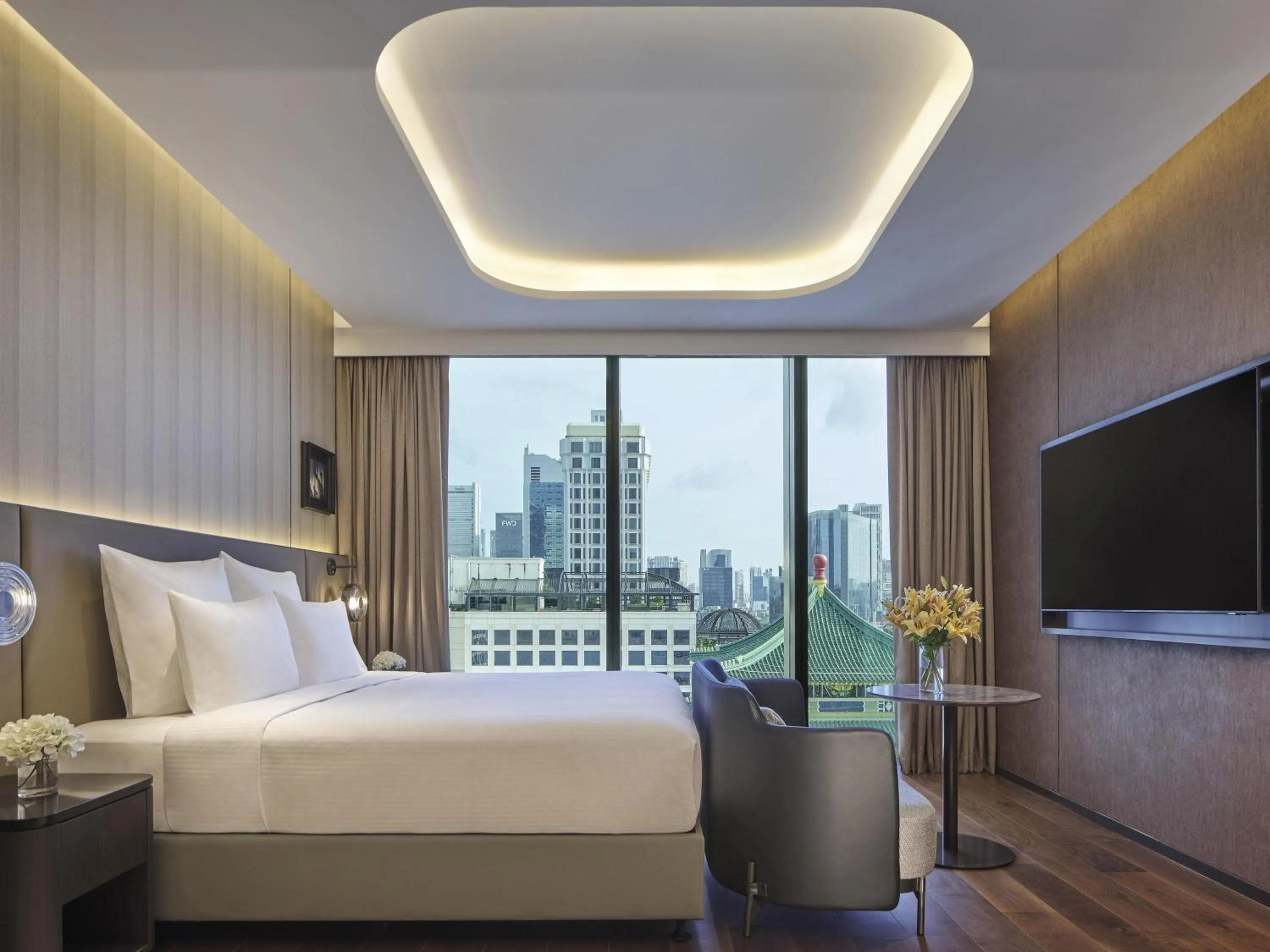 Bedroom, Bed in Pullman Singapore Hill Street