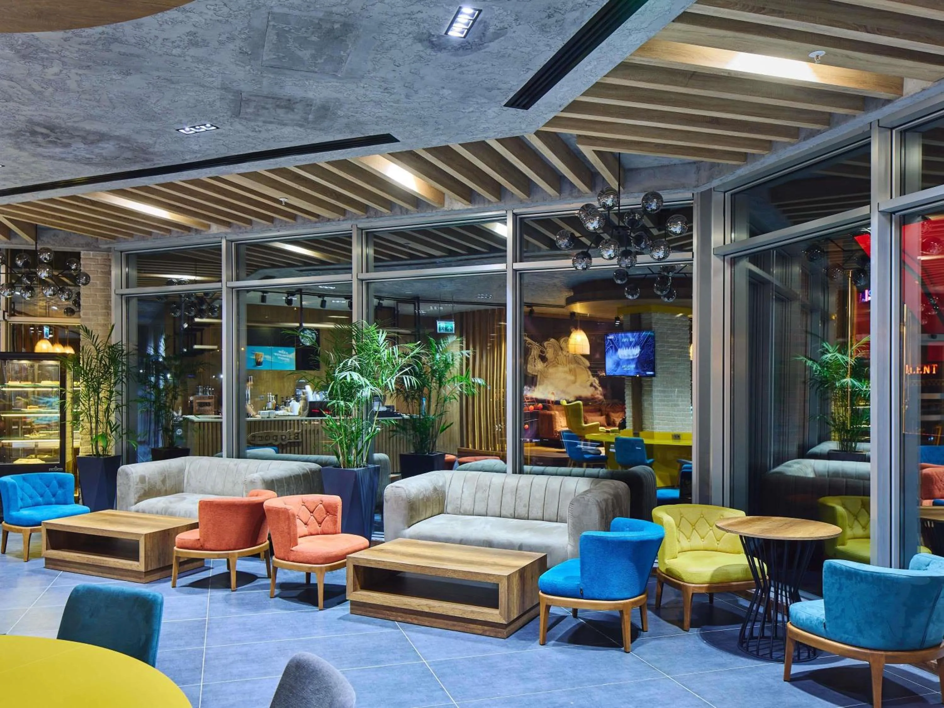 Lounge or bar in Ibis Istanbul Airport