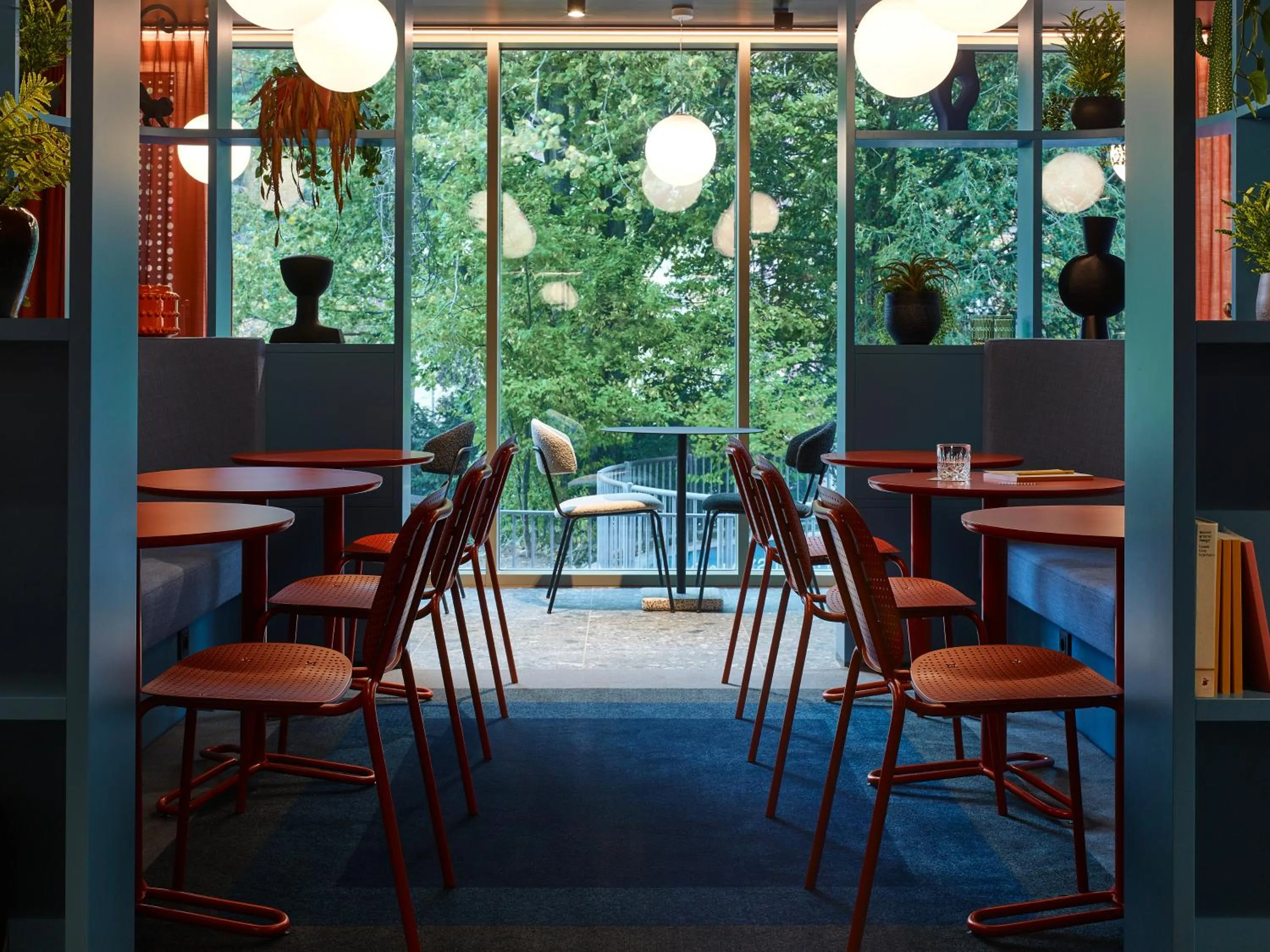 Restaurant/places to eat in TRIBE Baden-Baden