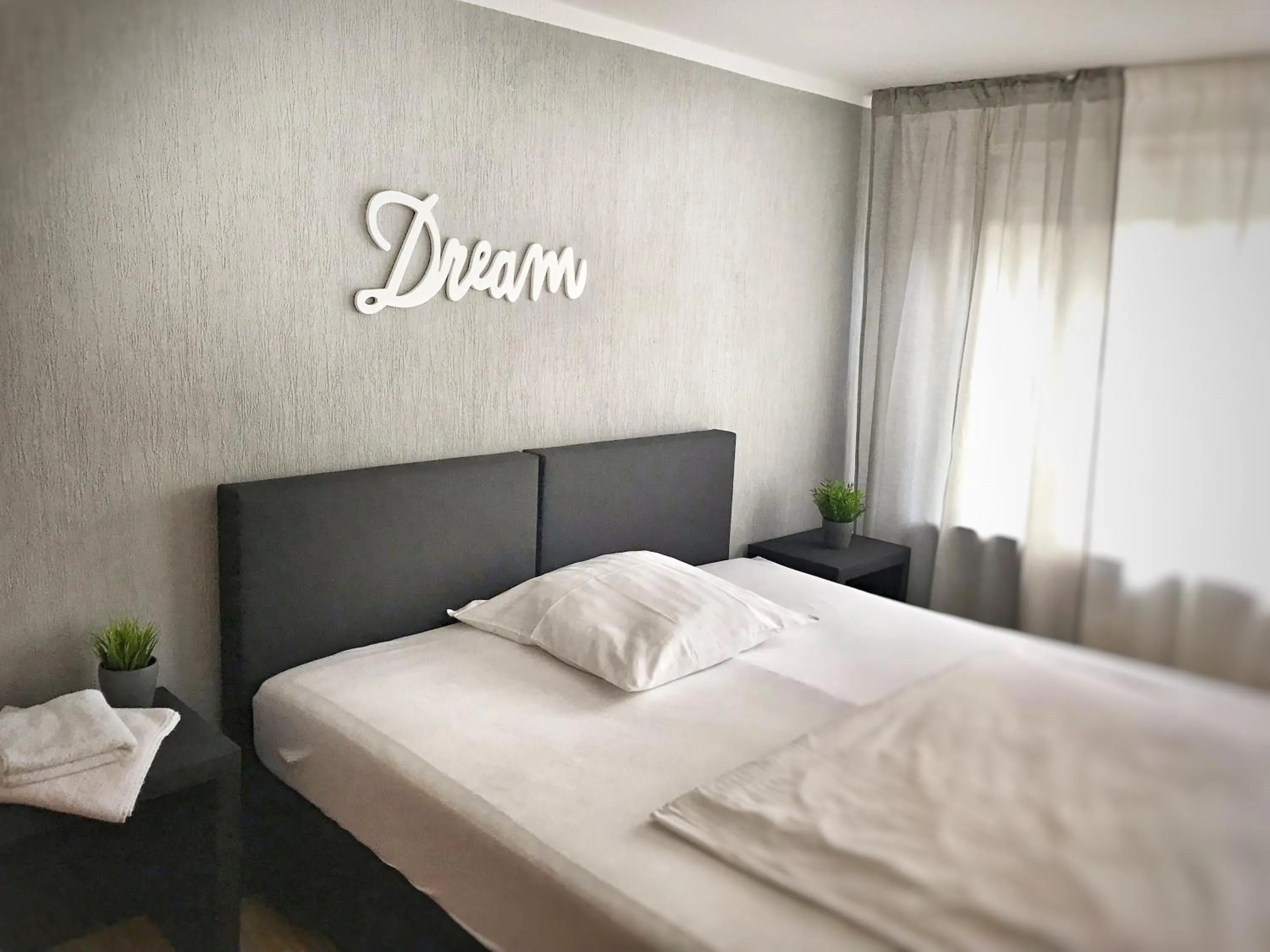 Bedroom, Bed in Zur Eiche