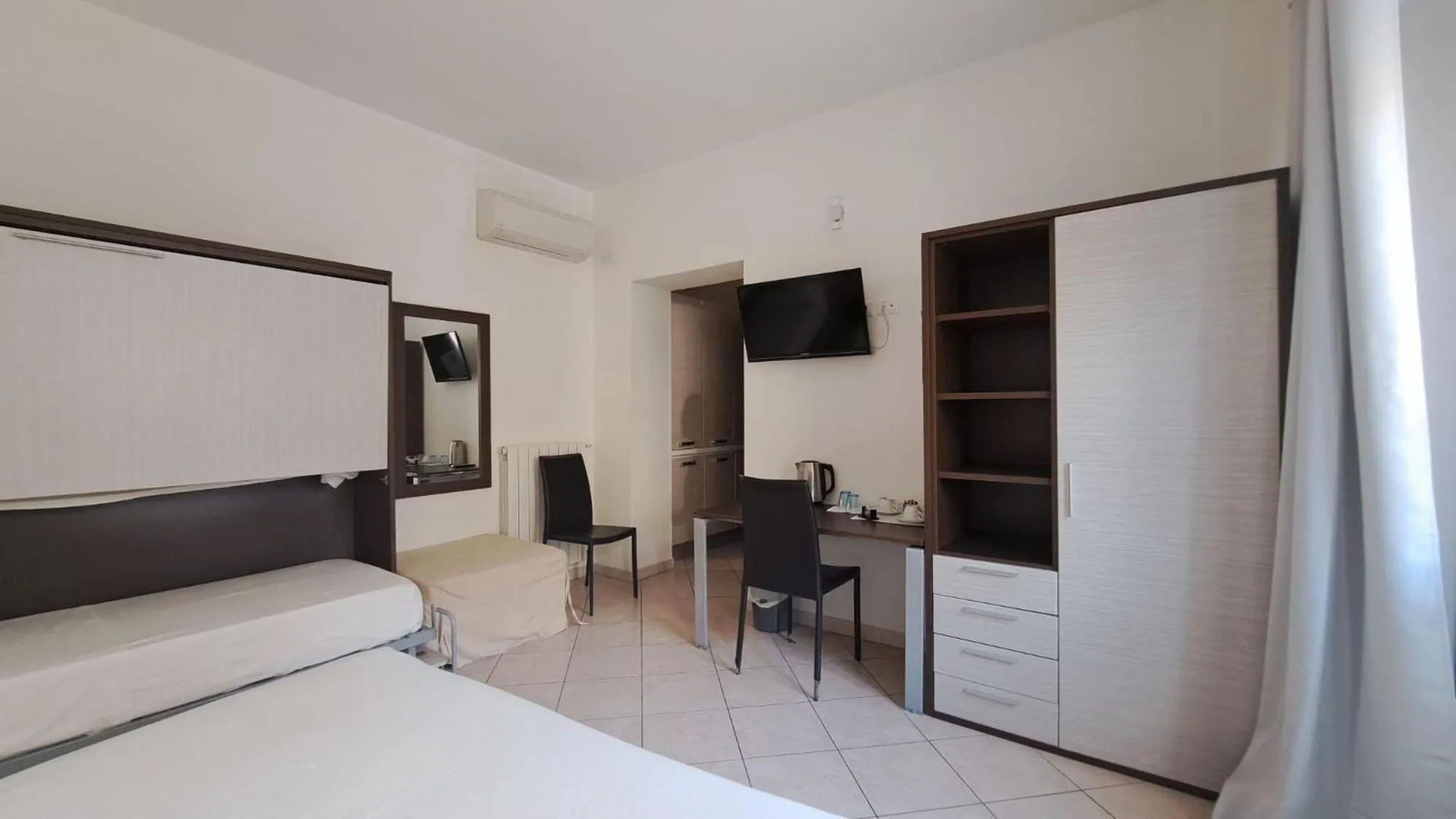 Bed in Domo - Guest-House Il Nespolo Fiorito