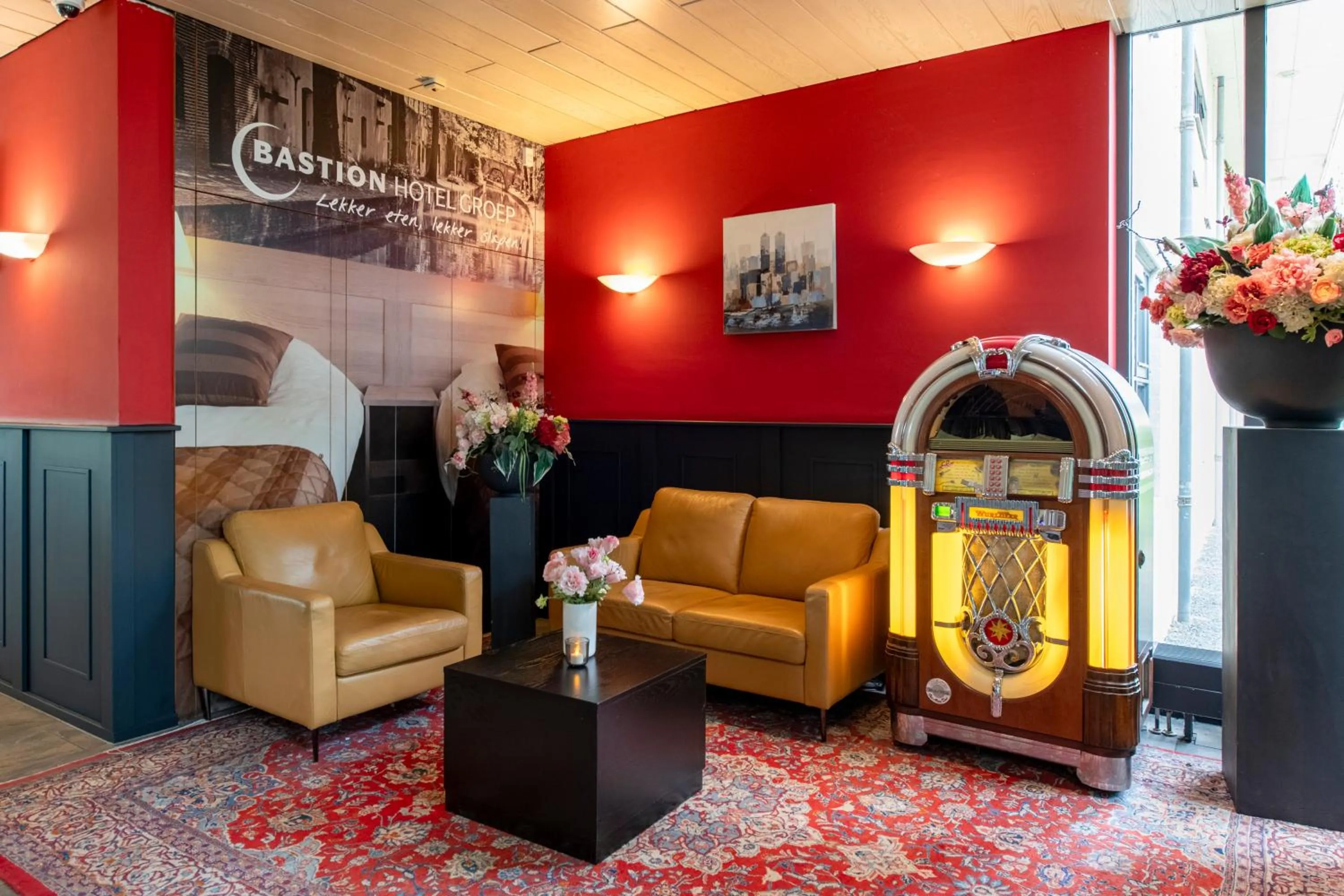 Seating area in Bastion Hotel Schiphol Hoofddorp
