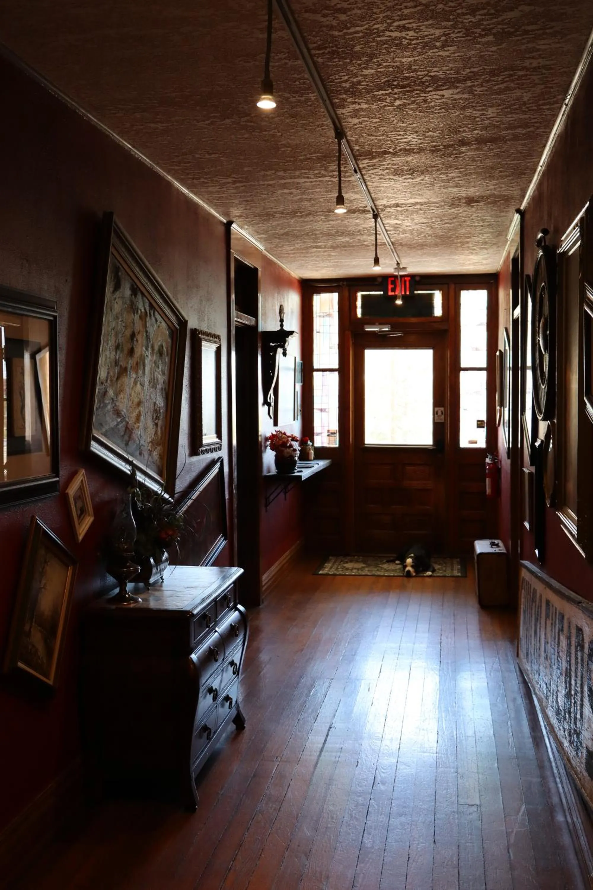 Decorative detail in The Oliver House - Adults Only
